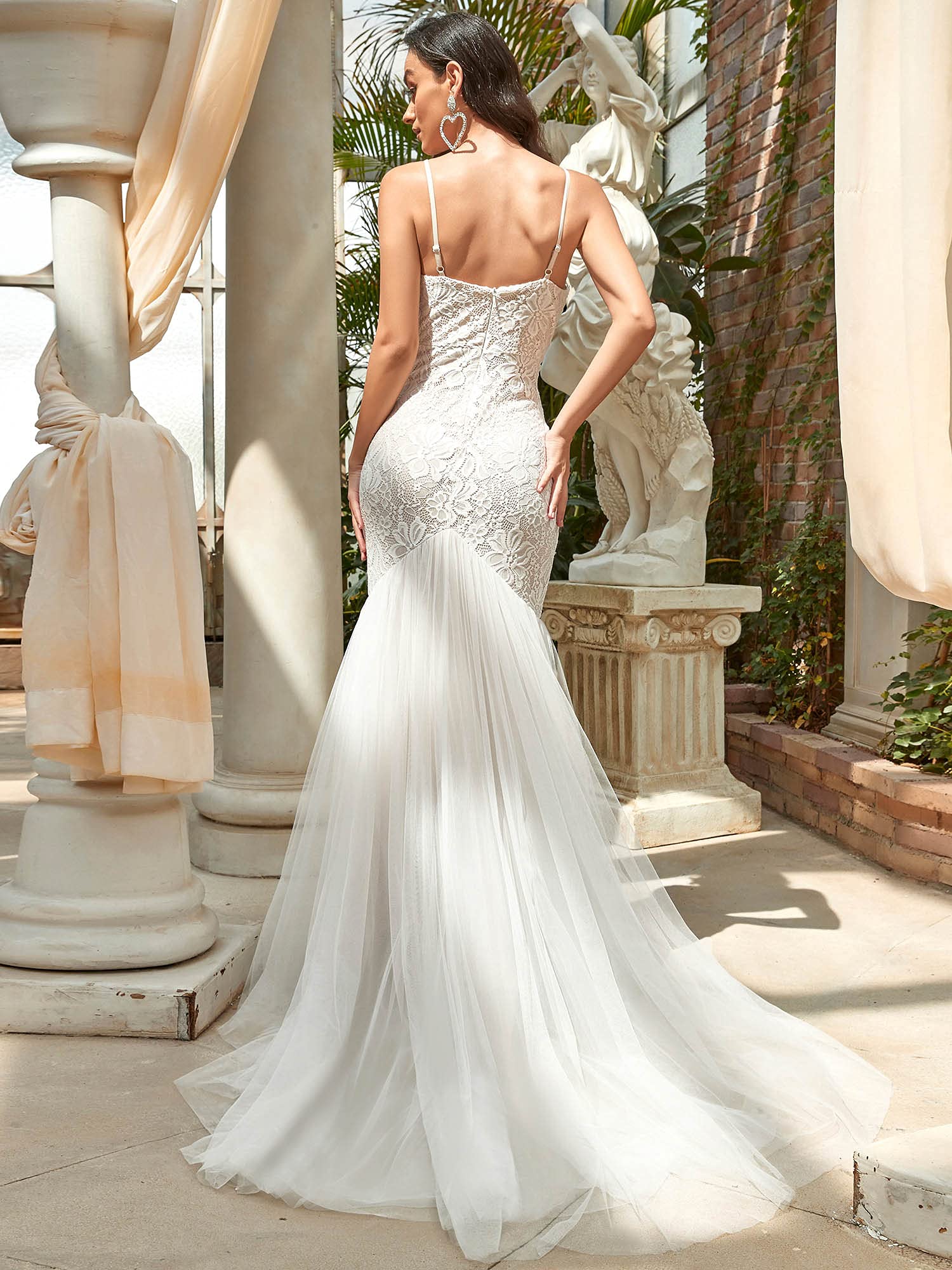 Ever-Pretty Vestito da Sposa Tracolla Regolabile Scollo a V in Tulle Bodycon Sirena Lunghezza del Piano da Donna con Cappella Treno EH90355