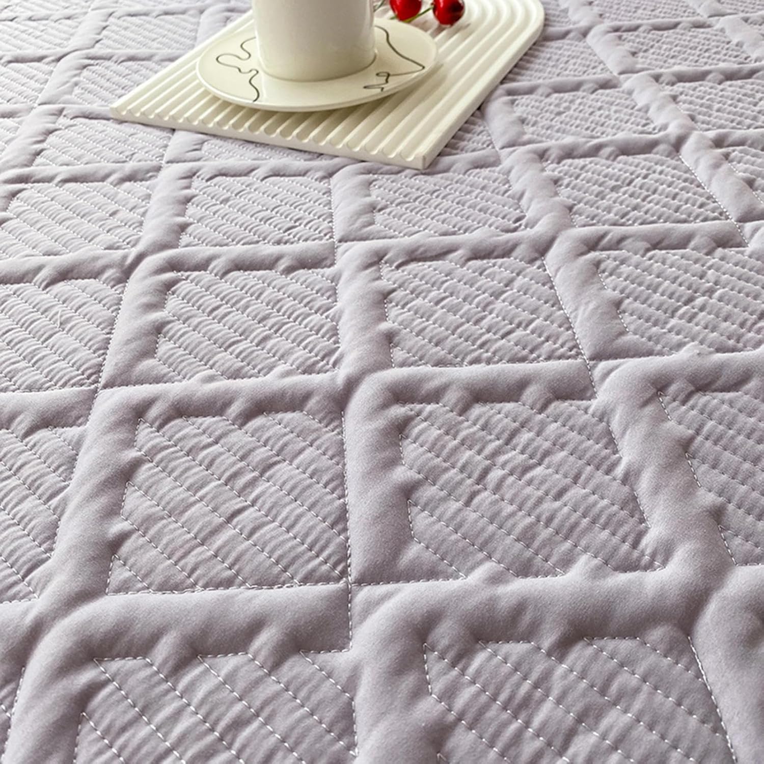 Mattress protector Mattress Topper Cover Quilted Mattress Protector Breathable Washable 360° All-inclusive Fitted Sheet Mattress Encasement Pad with 45cm Skirt,Blue-2xpillowcase(Purple,90x190+45cm)