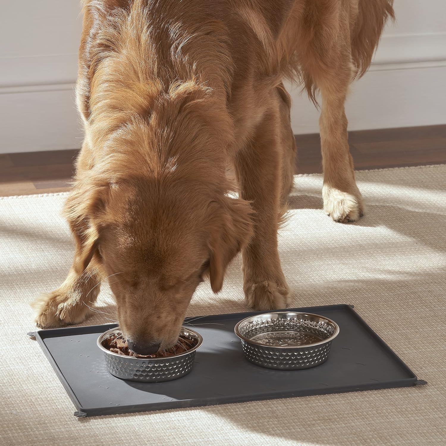 Penguin Home® Non Slip Grey Pet Feeding Mat with 2 Hammered Stainless Steel Pet Bowls|Pet Safe Food Grade Waterproof Mat|Raised Edges to Prevent Spillage|Dogs Cats Rabbits etc|Mat-45x30cm Bowl-425mL|