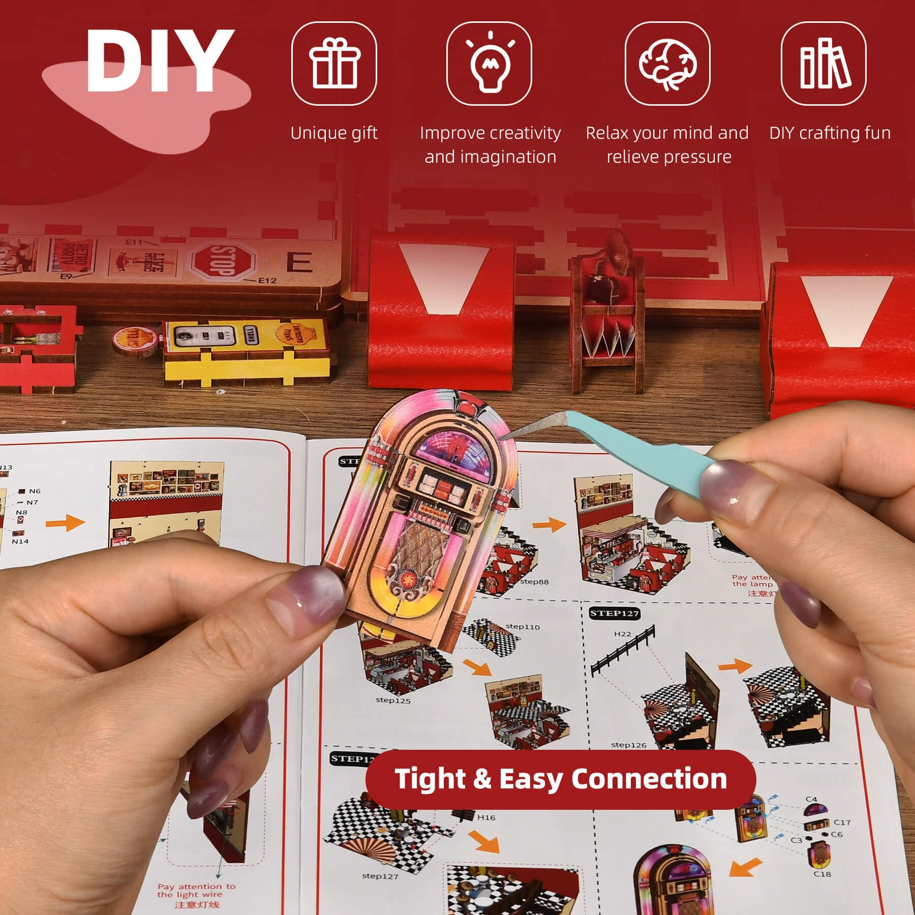 Fifijoy Zestaw domku dla lalek - Zrób to sam miniaturowy domek dla lalek dla dorosłych i nastolatków, drewniana dekoracja regału 3D Retro Diner z puzzlami i oświetleniem LED, prezenty dla