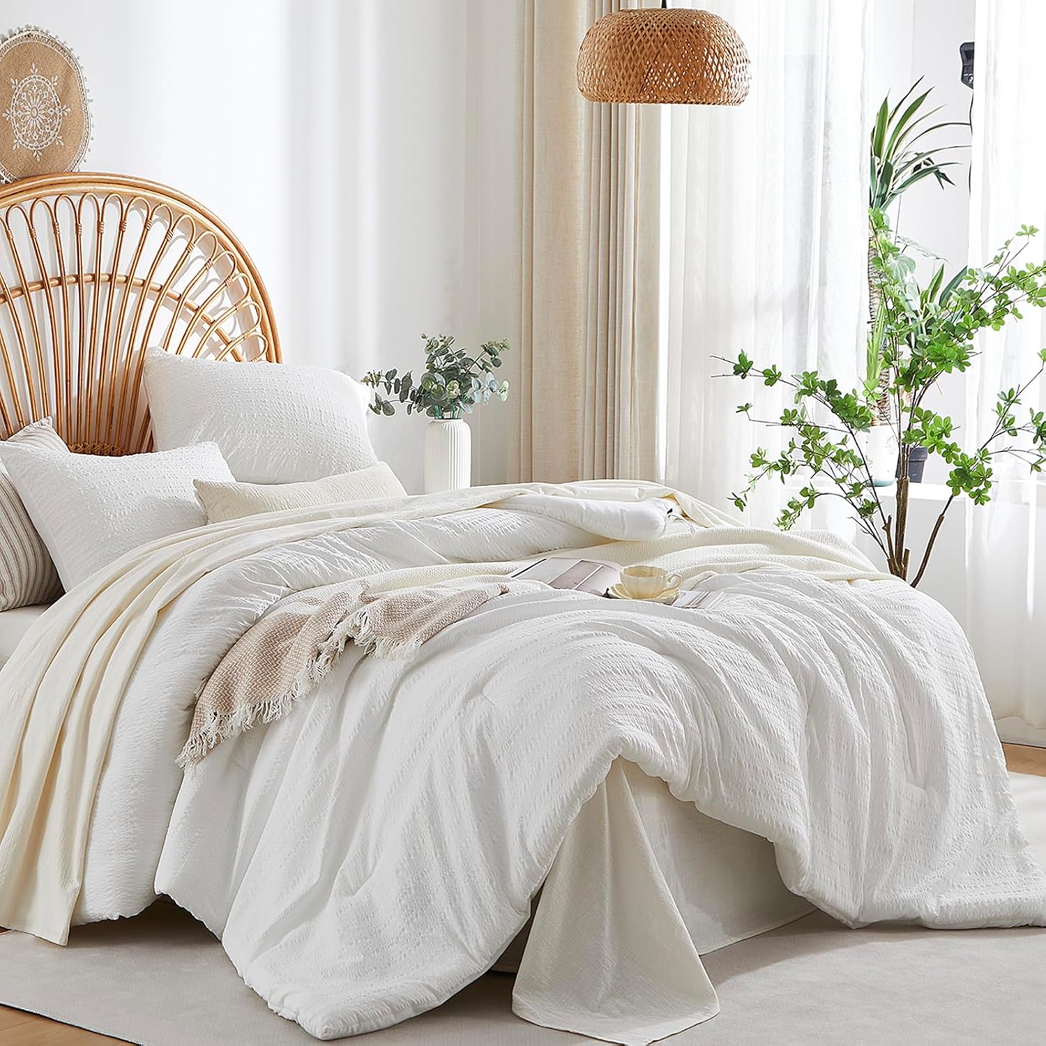 White Boho Seersucker Comforter Set Queen Size,Textured Lightweight Breathable Bedding 1 Comforter& 2 Shams