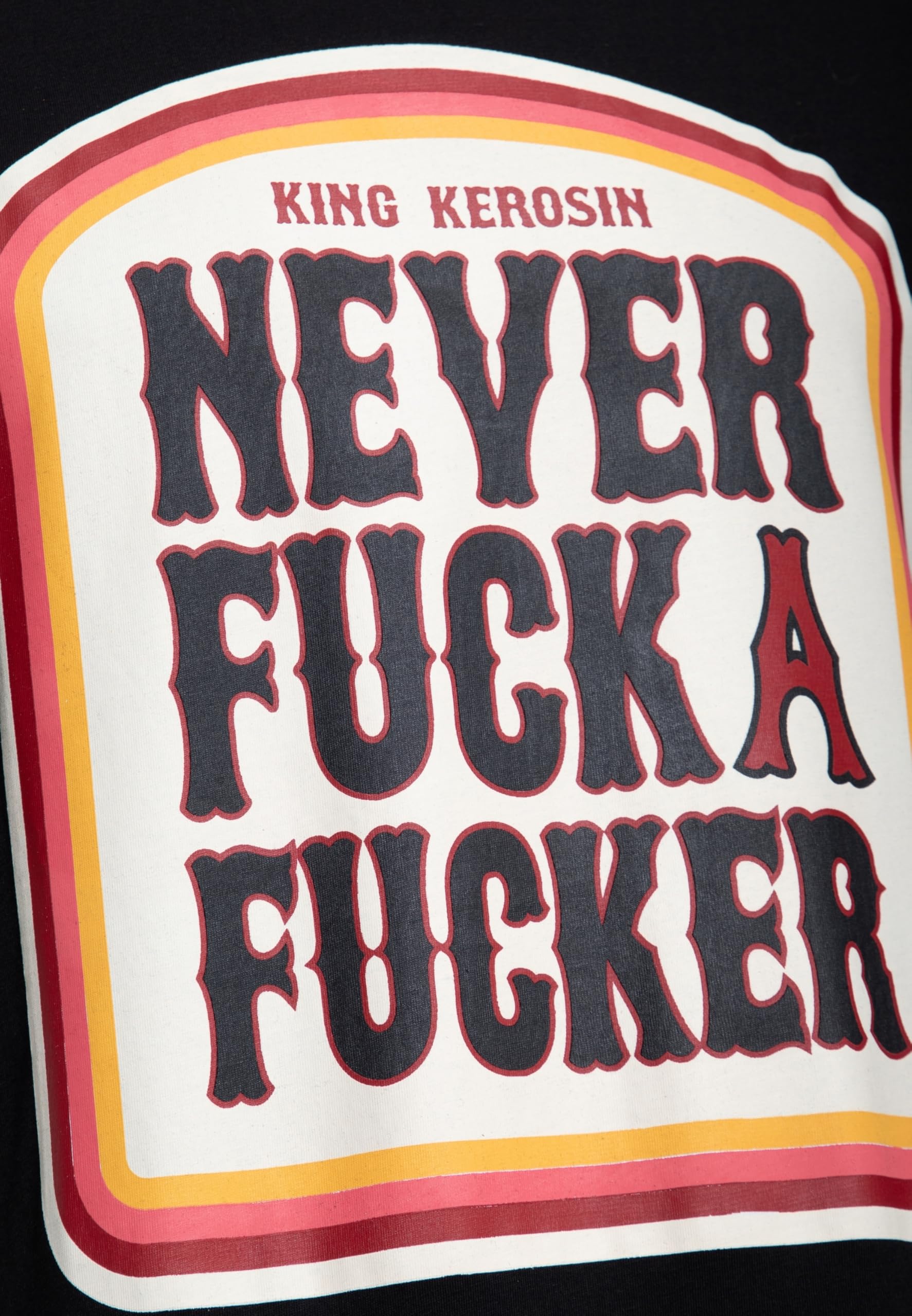 King Kerosin Herren T-Shirt · Printshirt · Statement · Frontprint · Print · Spruch · Biker · Kurzarm · Rundhalsausschnitt · Basic · Retro · Vintage · Oldschool · Never Fuck A Fucker