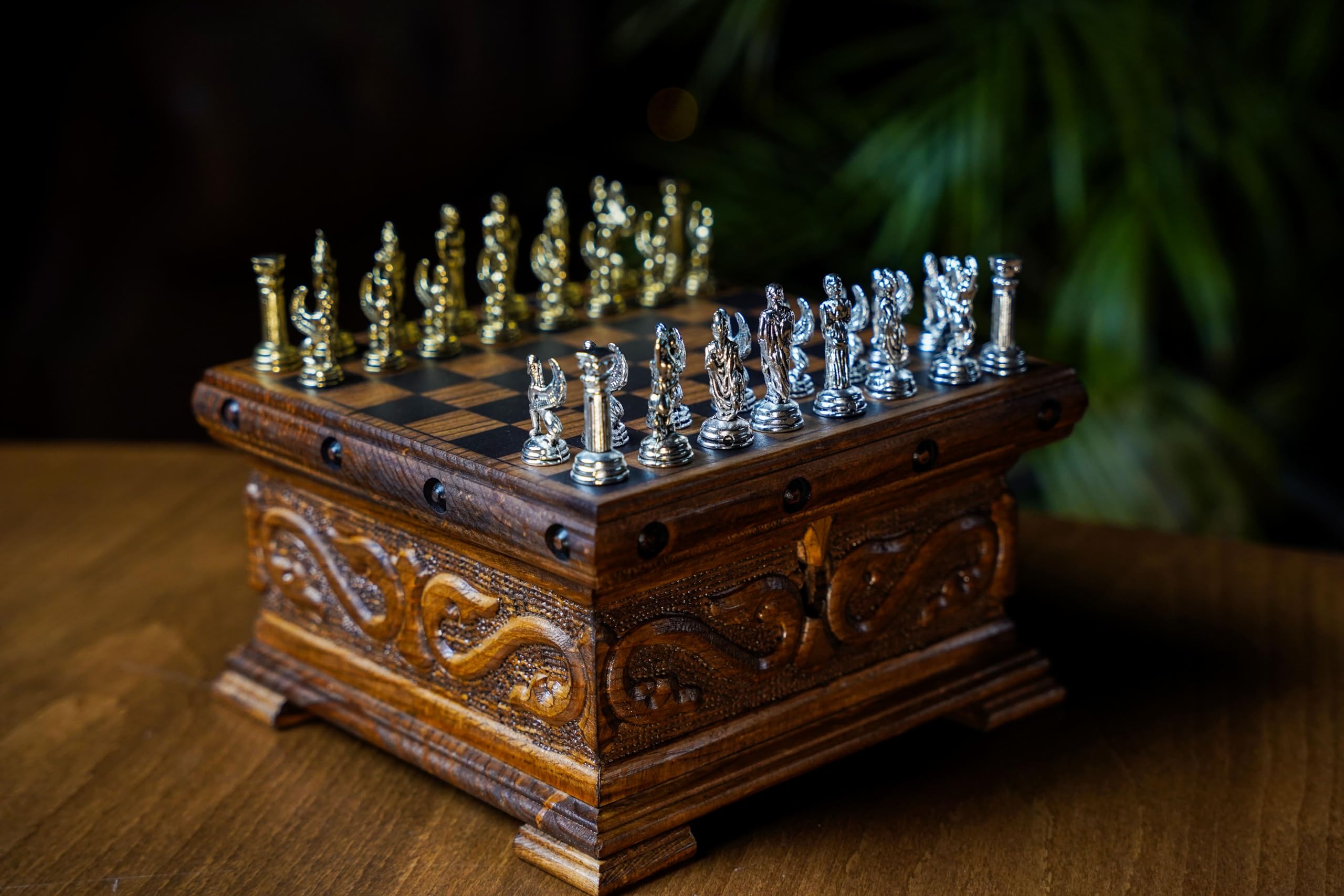 GrandGiftStore Handmade Wooden Chess Box with Hidden Key, Special Designed Wooden Chess Set, Premium Chess Set / 20x20 Cm