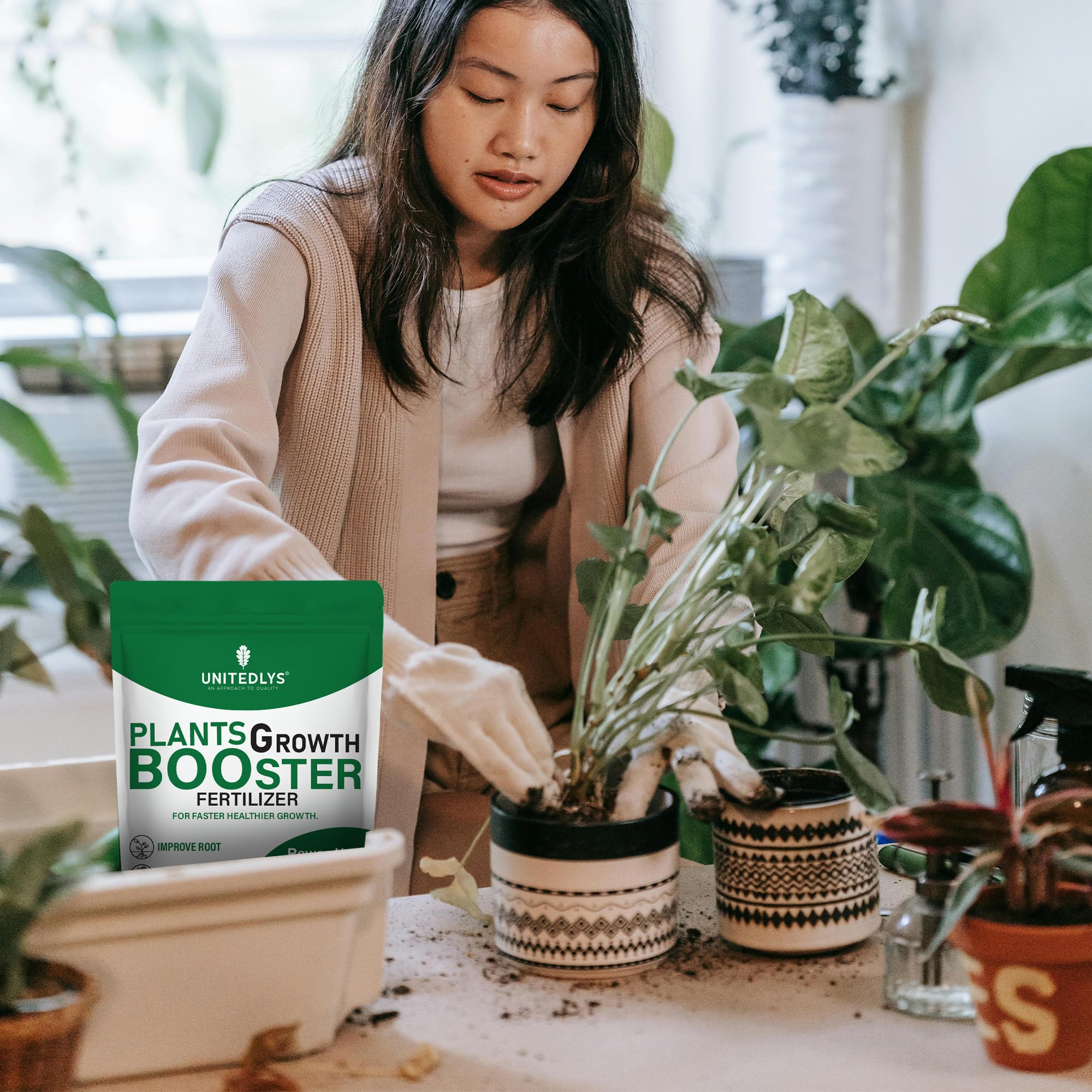 Unitedlys Plant Growth Booster & Essential Organic Plant Fertilizer for Pot Plants 880 grams | Premium Fertilizers for Plants Home Garden | Plant Growth Supplement for indoor and outdoor plants 2