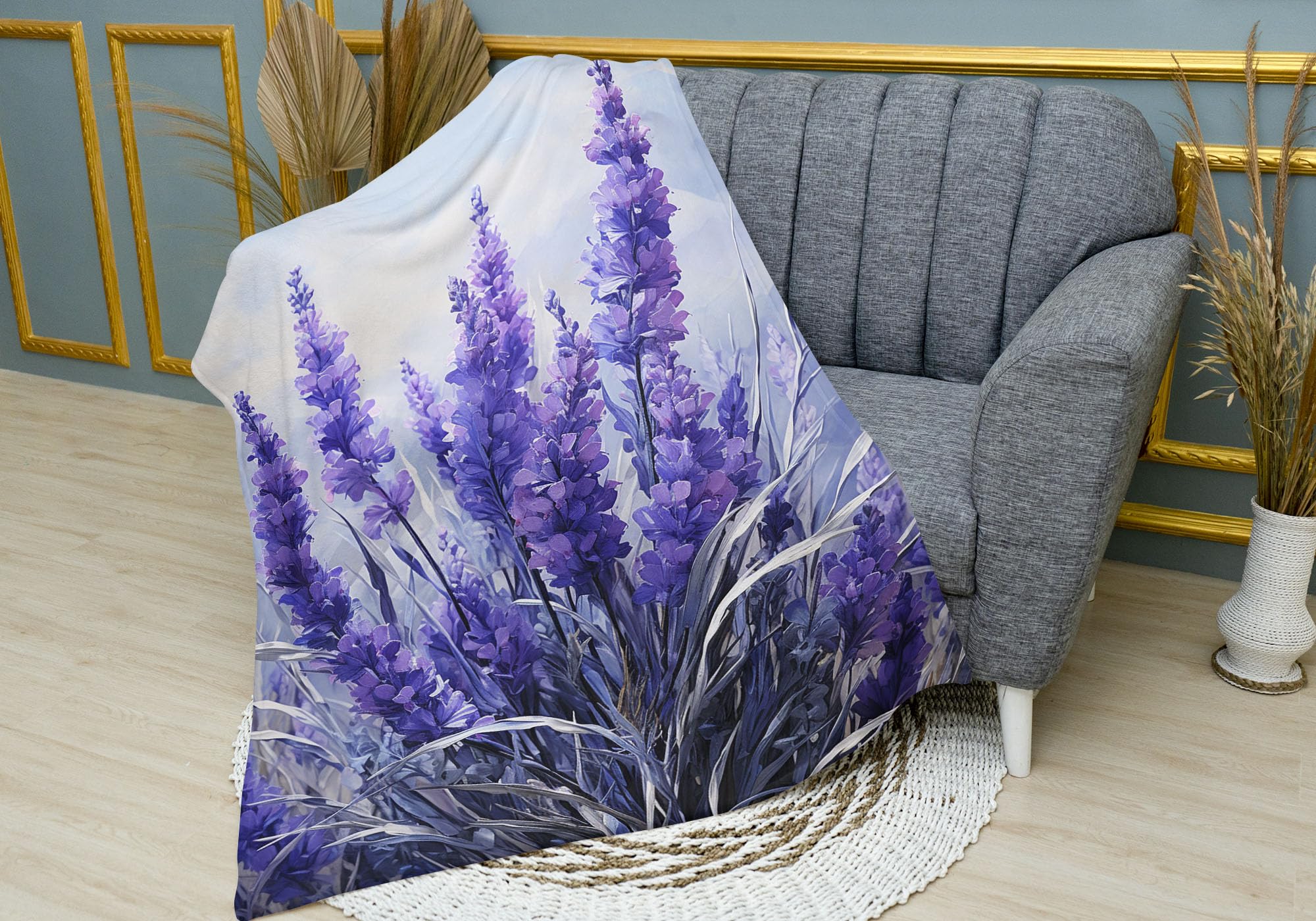 Amazon.com: CAPITUNEISKINEPA Lavender Light Purple Blanket Gift
