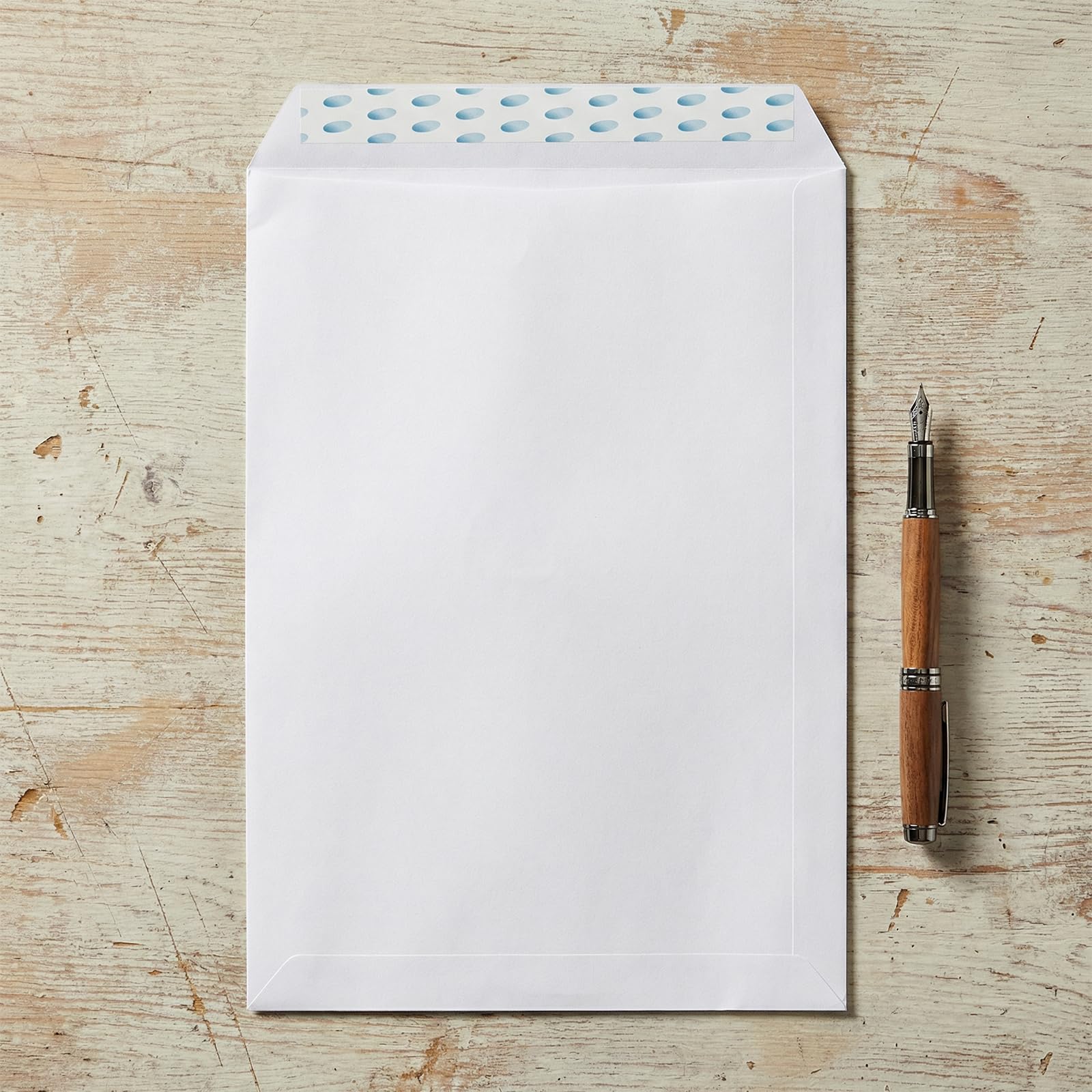 Versandtaschen C4, selbstklebend, 229 x 324 mm, 80 g/m², Weiß, 100 Stück