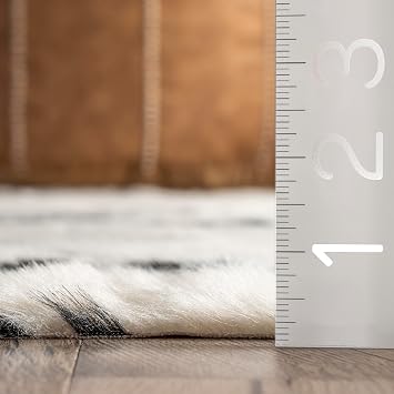nuLOOM Marcia Makinede Yıkanabilir Suni Sığır Derisi Vurgulu Halı, 3' 10 x 5, Siyah