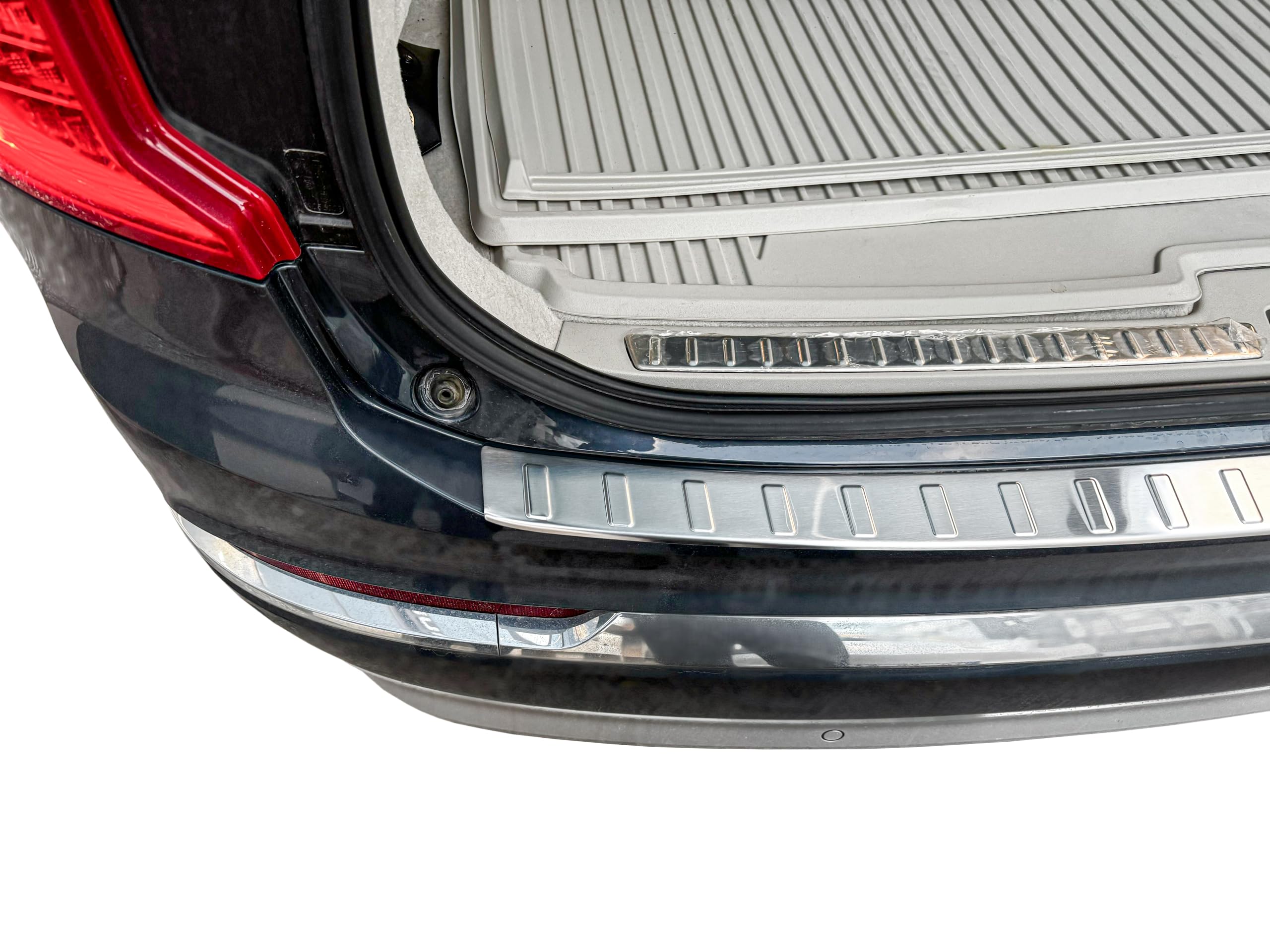RECAMBO Ladekantenschutz Edelstahl kompatibel für Volvo XC90 II | BJ ab 2015 - matt gebürstet mit Textur - Styling und Schutz für die Stoßstange