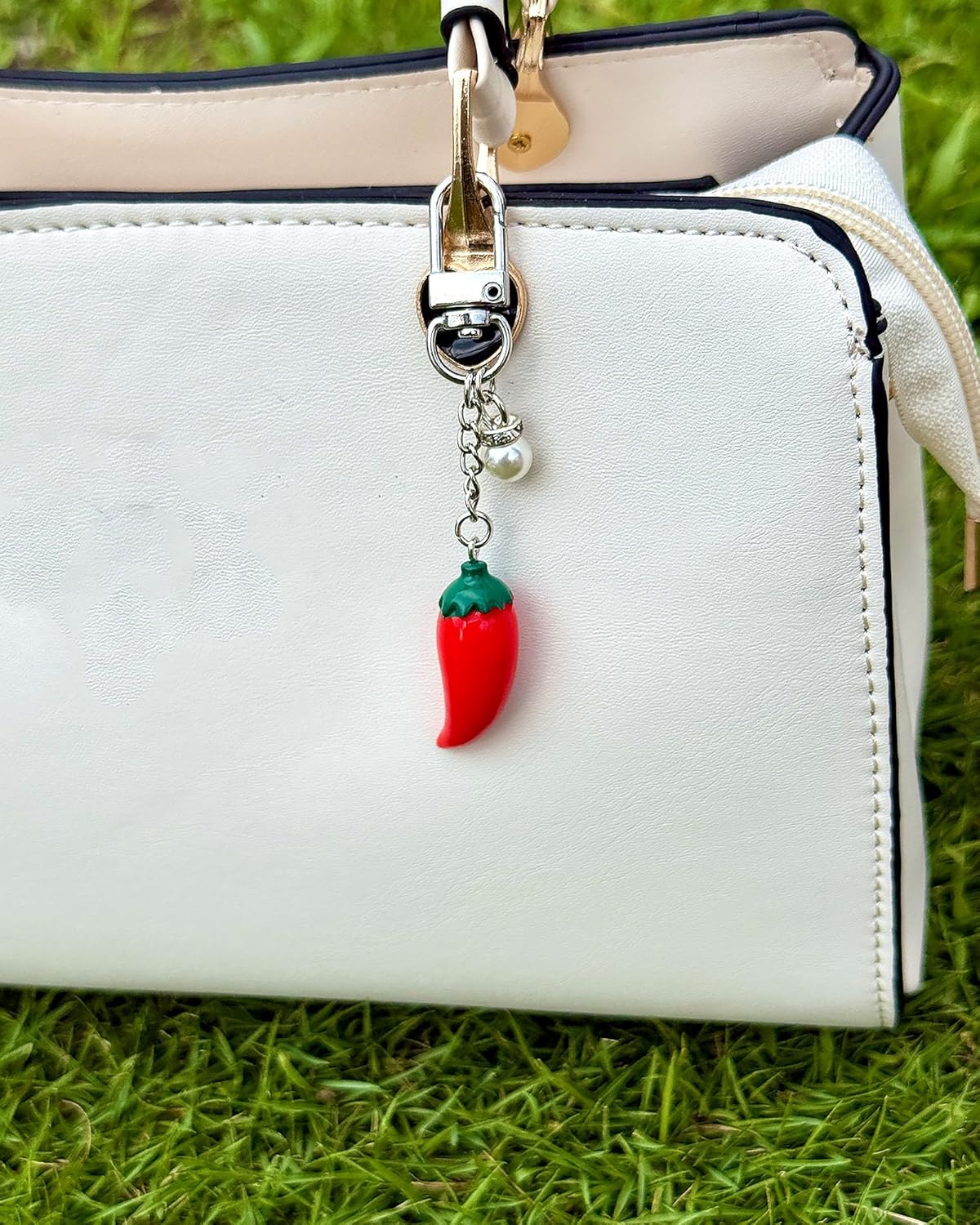Fruit Keychain with Imitation Pearl, Cute Bag Charm Key chain for Women Girls, Strawberry Pendant Purse Charm Accessories - Image 2