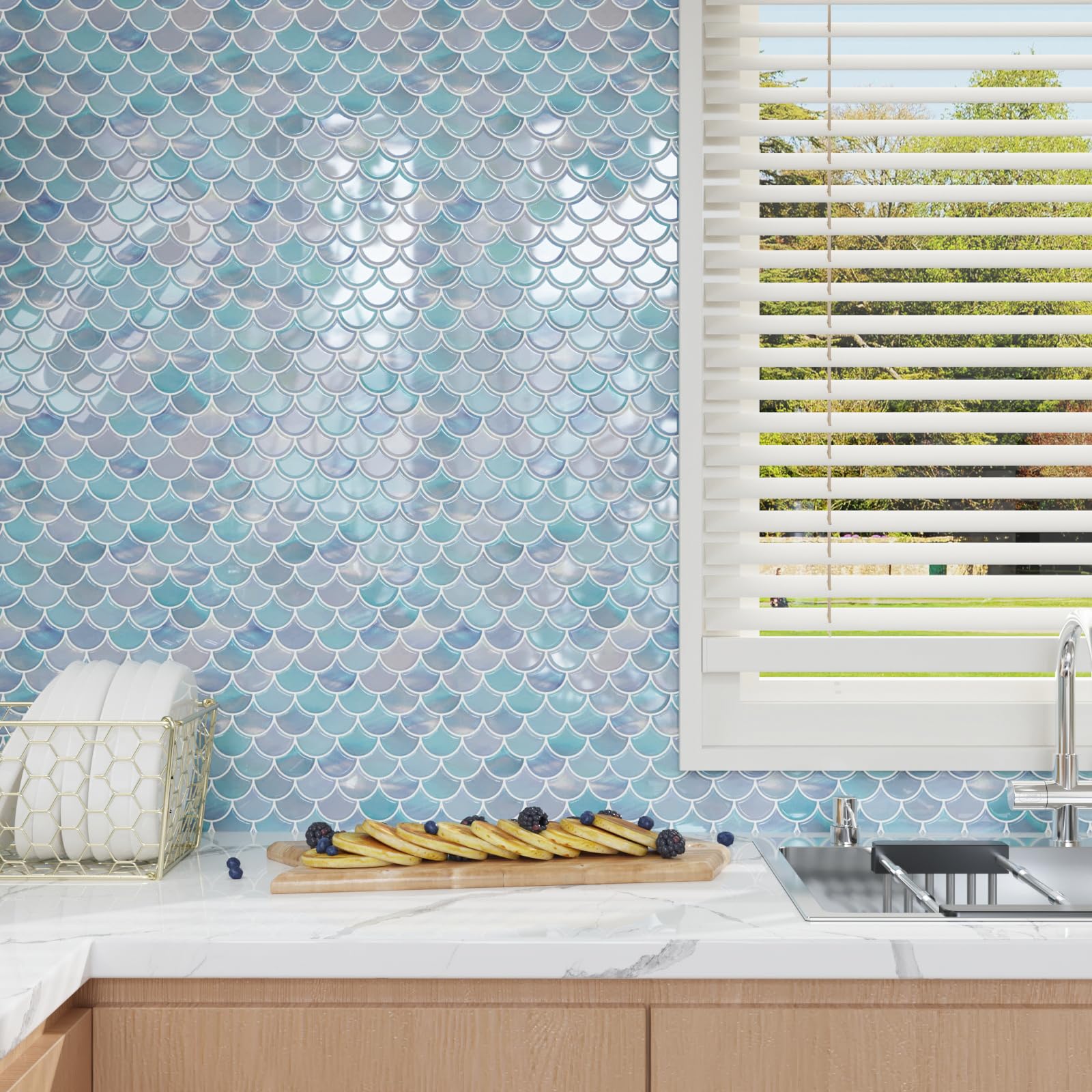 CRE8TIVE 16 Pezzi Piastrelle Adesive Cucina Blu Impermeabile Piastrelle Adesive Muro Viola Blu Forma di Ventaglio Mattonelle Adesive Bagno Mosaico Adesivo Paraschizzi Cucina Camino 30.5cm x 30.5cm