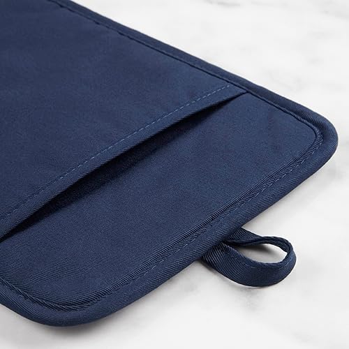 Miniatura 4 de KitchenAid Juego de 2 soportes para ollas de silicona suave acanalados, color azul tinta, 7 x 9 pulgadas