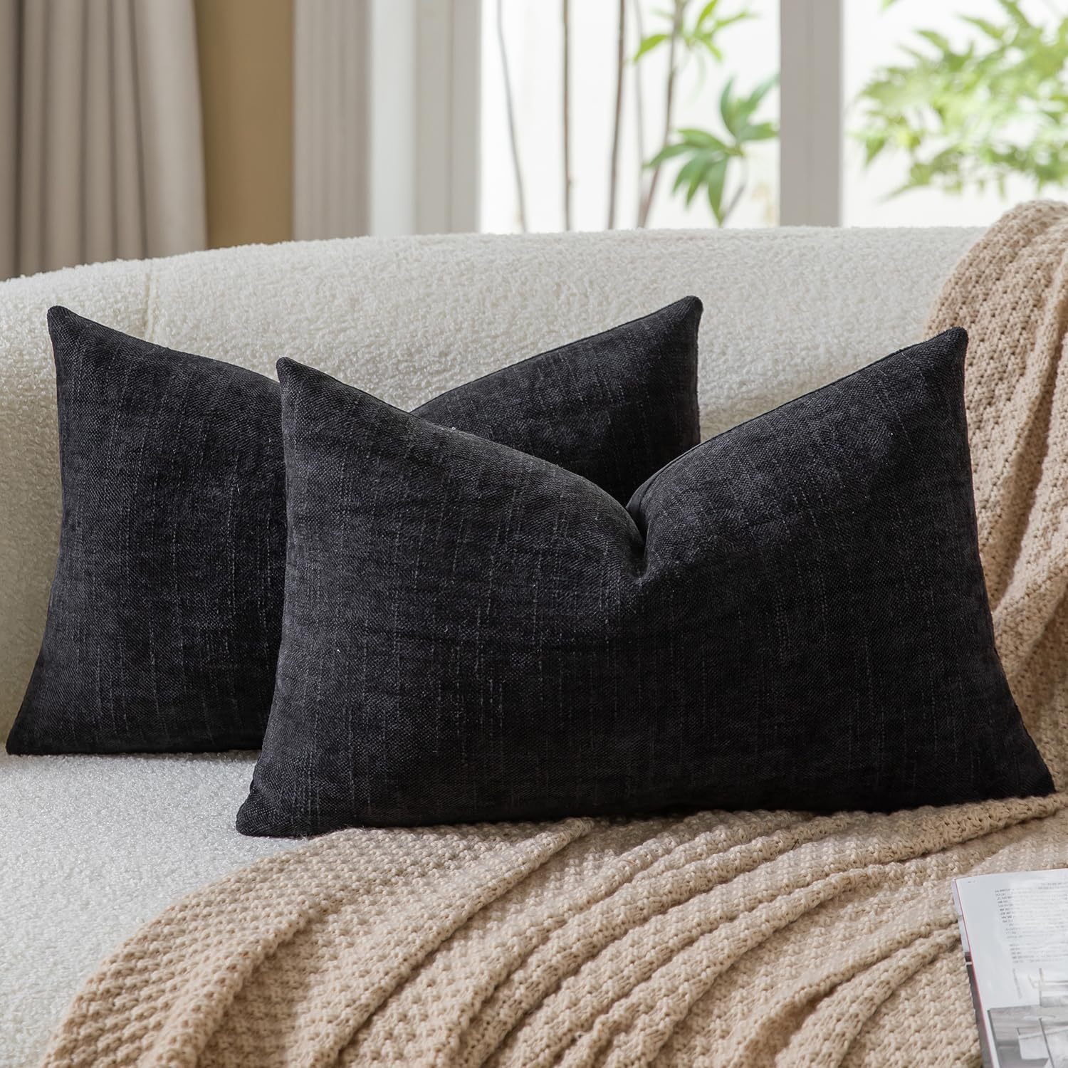 Mandioo Pack of 2 Faux Linen Chenille Cushion covers 30x50 cm 12x20 Inch Decorative Pillow Covers Velvet Accent Throw Pillow Case for Couch Sofa Living Room Bedroom Farmhouse Decor Black