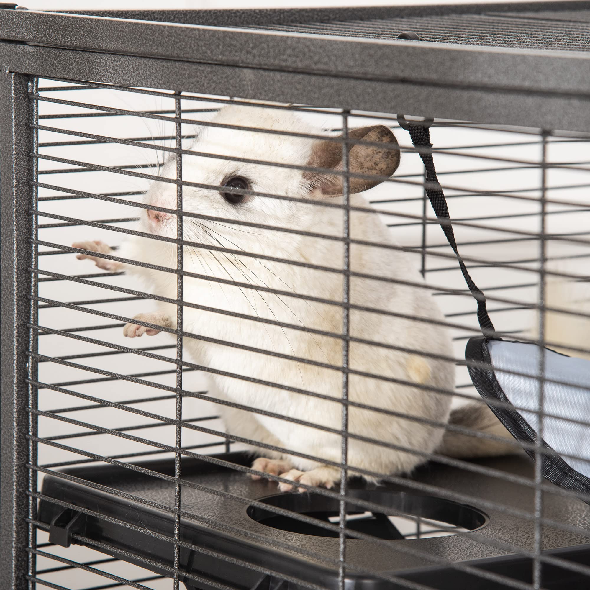 PawHut Jaula para Animales Pequeños de 4 Niveles Jaula para Roedores con Ruedas 2 Puertas 3 Rampas Hamaca Colgante y Bandeja Extraíble para Chinchillas 52x52x113,5 cm Gris Plateado