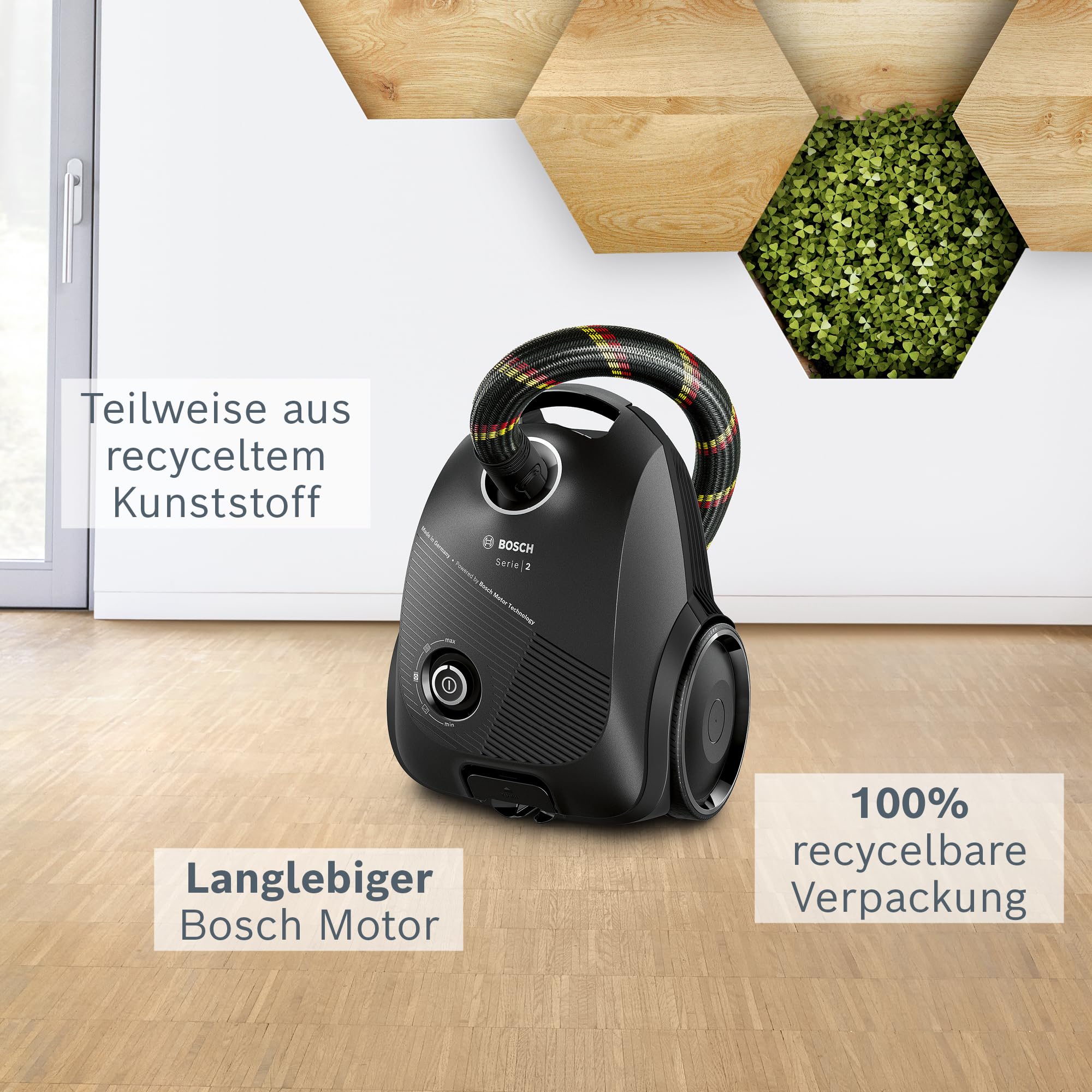 Bosch Staubsauger mit Beutel Serie 2 BGDS2CHAMP, Bodenstaubsauger, nachhaltig, aus Recyclingmaterial, Hygiene-Filter, 10 Jahre Motorgarantie, kompakt, leistungsstark, Made in Germany, 600 W, schwarz