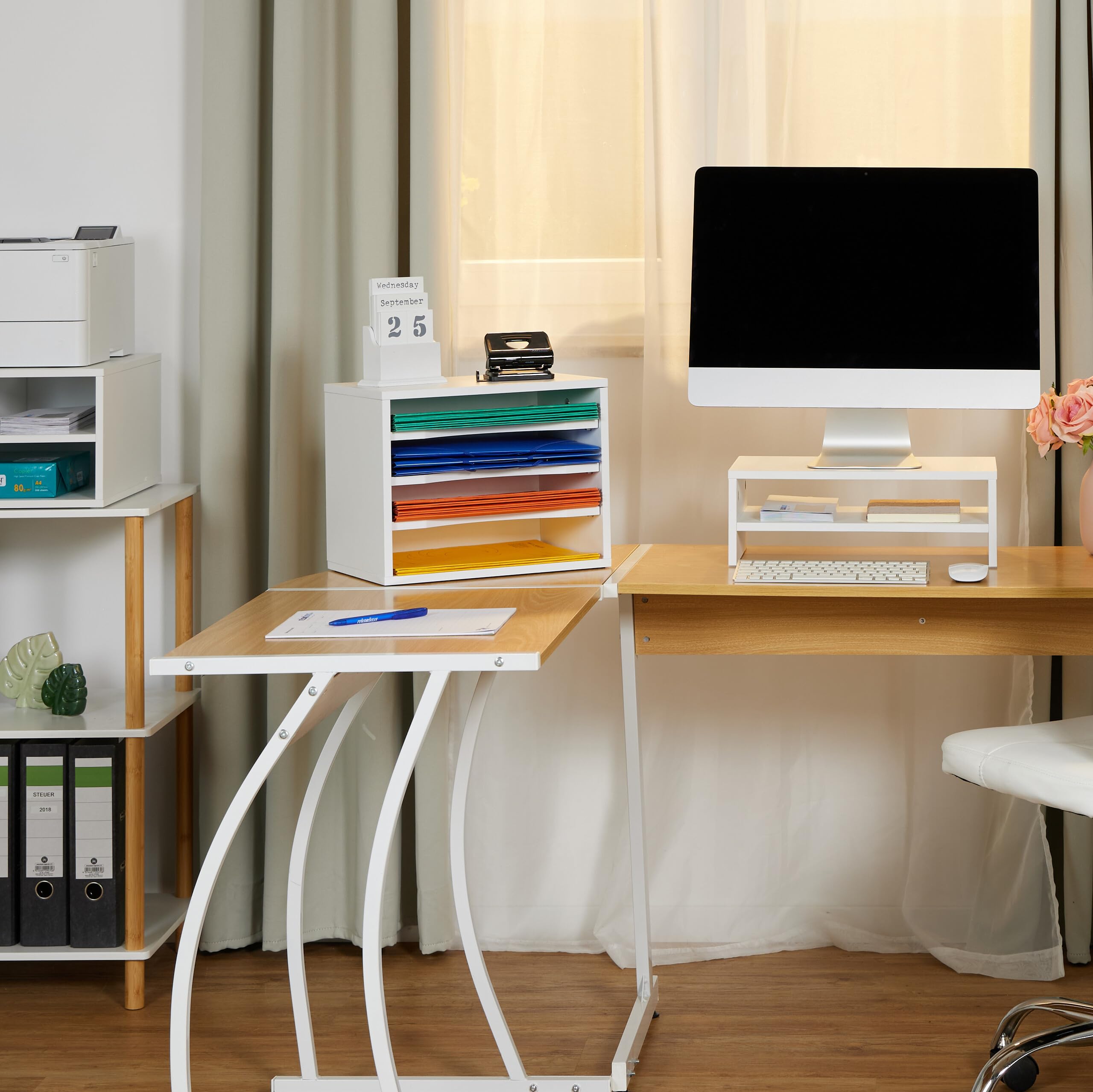 Relaxdays Supporto per Monitor, Rialzo Stand PC con Ripiano Portaoggett, 14x40x23,5 cm, Alzaschermo da Scrivania, Bianco