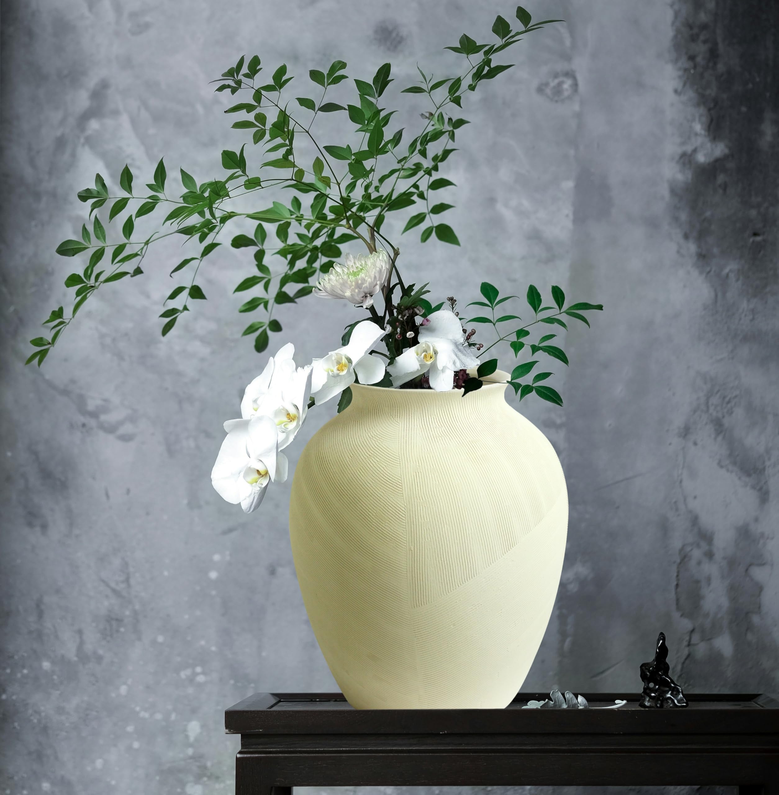 Rhodes Vaso in ceramica beige extra large con linee spazzolate, altezza 30 cm, vaso per fiori contemporaneo per la decorazione della casa