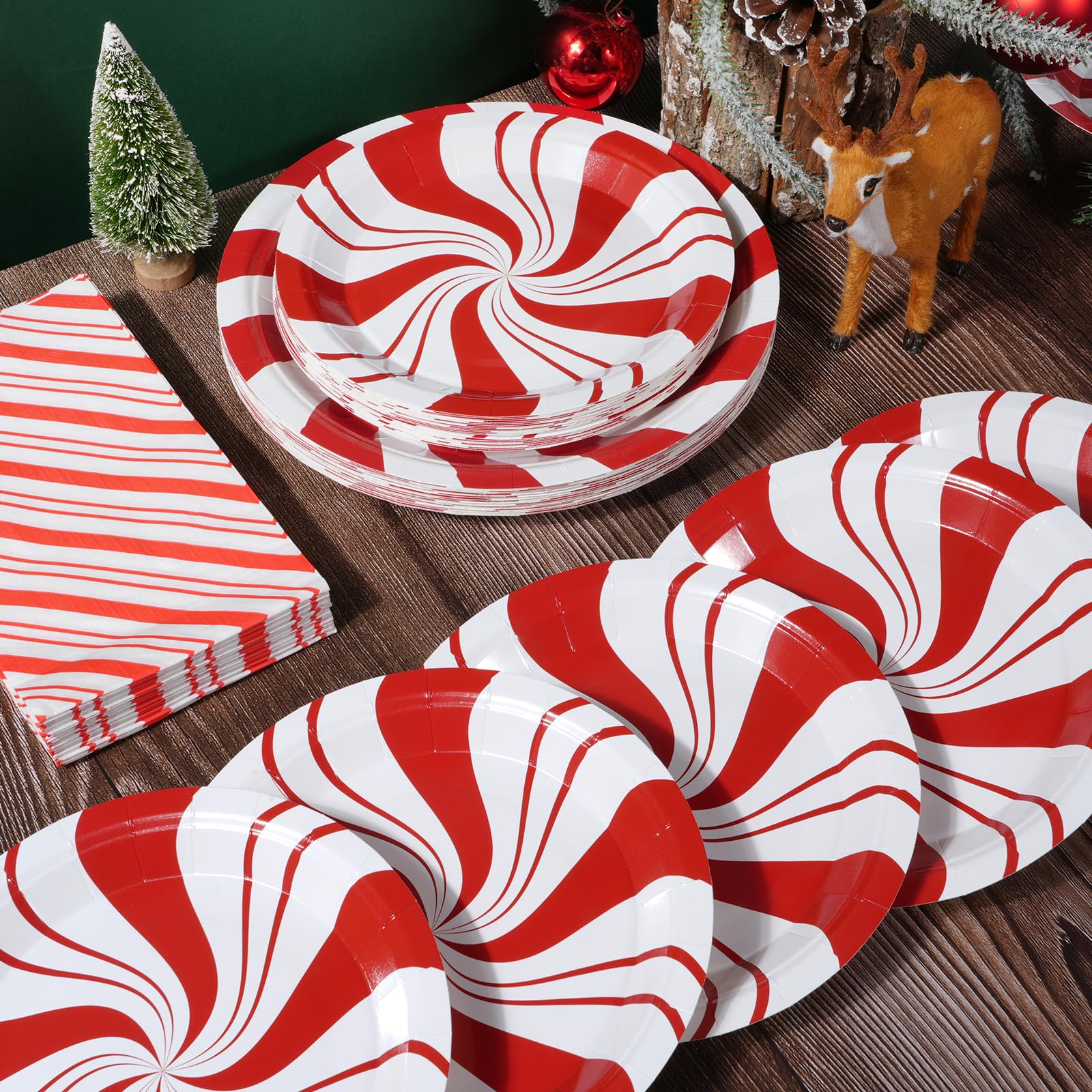 Lot de 150 assiettes de fête de Noël jetables en forme de canne à sucre d'orge - Assiettes et serviettes en papier rouge et blanc - Pour Noël, Nouvel An, fêtes de fin d'année, pour 50 personnes