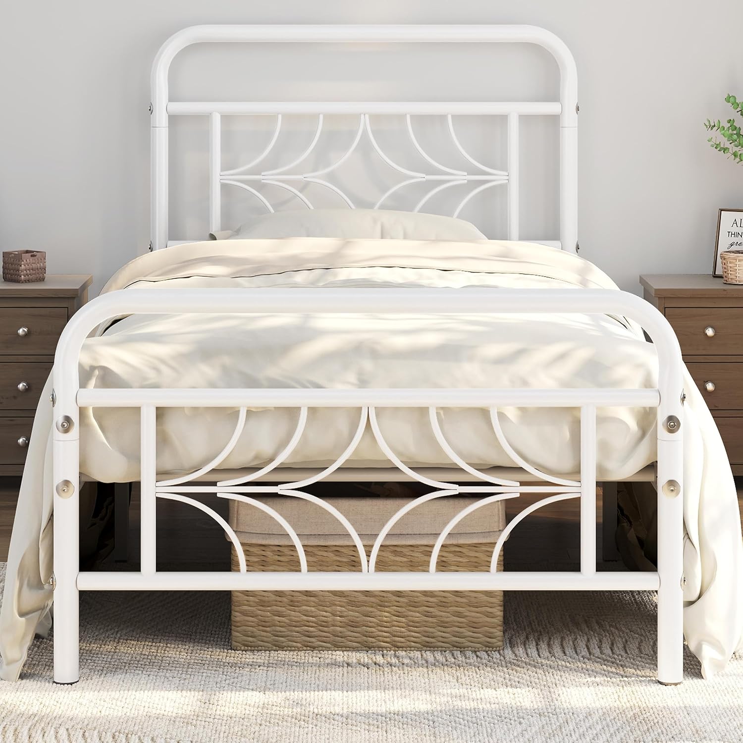 Topeakmart Modern Twin XL Size Metal Platform Bed with