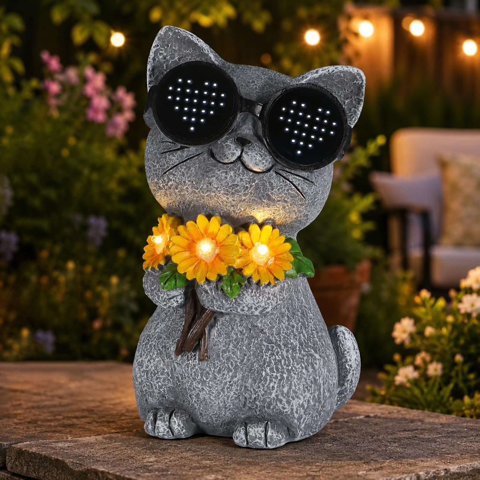 Pawatee Solar Cat Statue