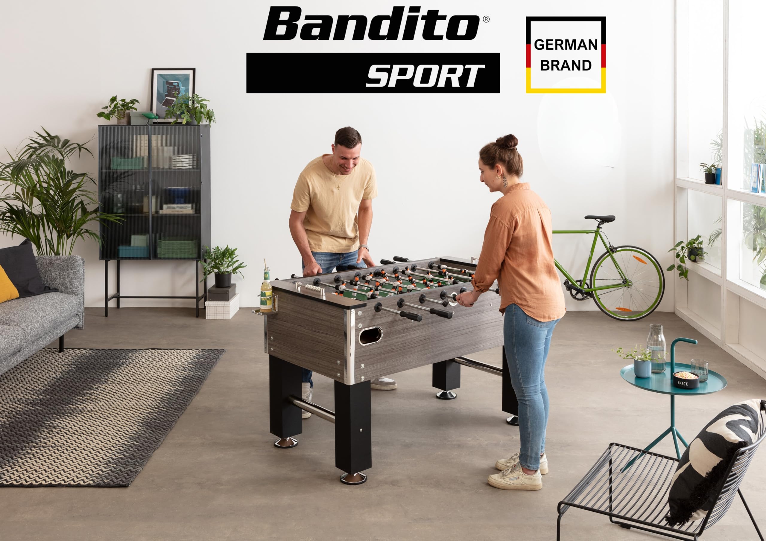 Bandito Kickertisch Profi Soccer Deluxe,braun,schwarz,Eiche-grau,massiver und robuster 80 kg Fußballtisch,Stabiler Tischfußball für Jugendliche und Erwachsene,Turnier-Tischkicker mit Getränkehalter