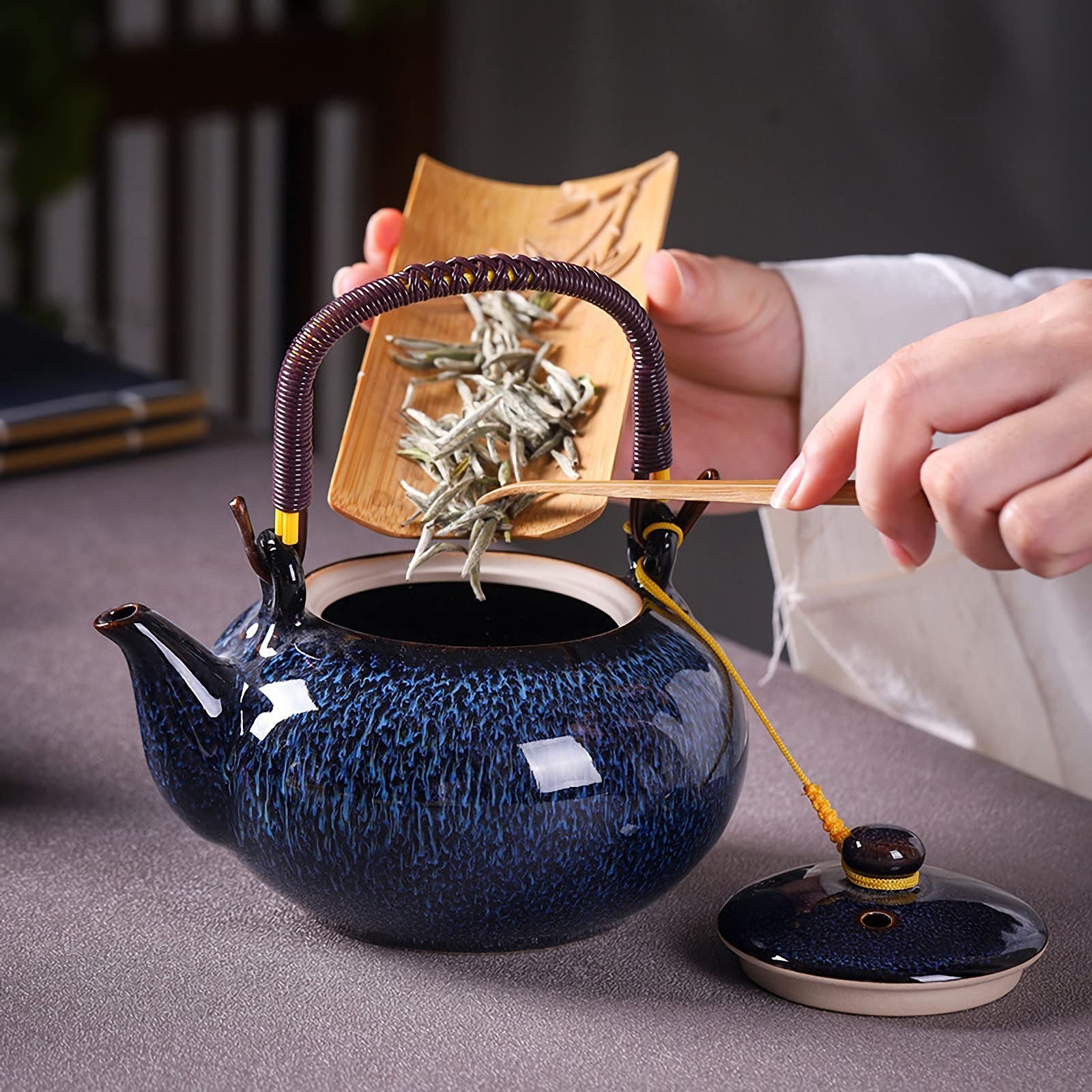 Service à thé chinois en céramique, théière de 600 ml et 6 tasses de 120 ml, service à thé kungfu changeant de four, théière asiatique pour les amateurs de thé, bleu