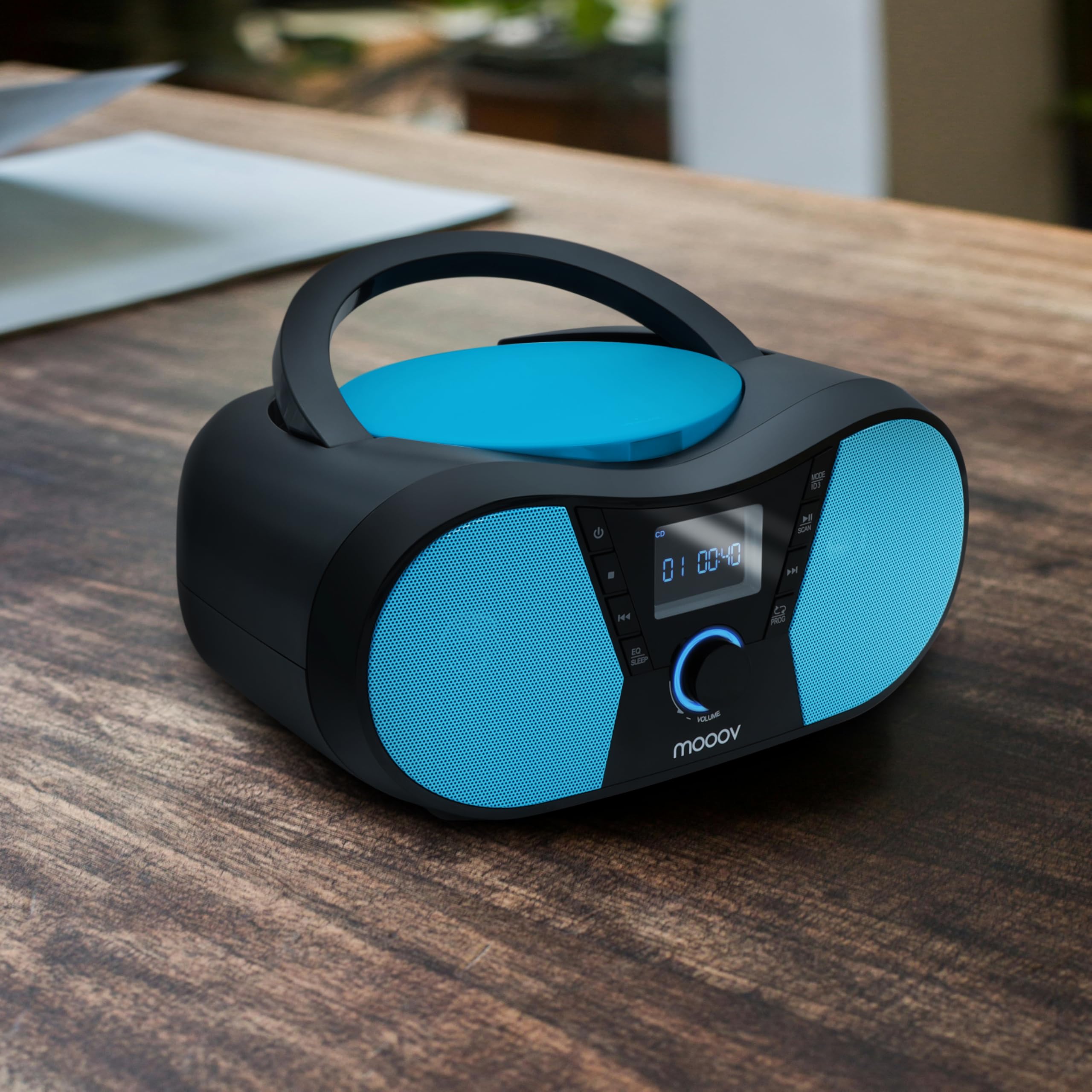 MOOOV 477412 Lettore CD Sportman con Radio FM, Porta USB, Funzioni Sleep e ID3 schermo LED, AUX-in, Uscita Cuffie, Equalizzatore