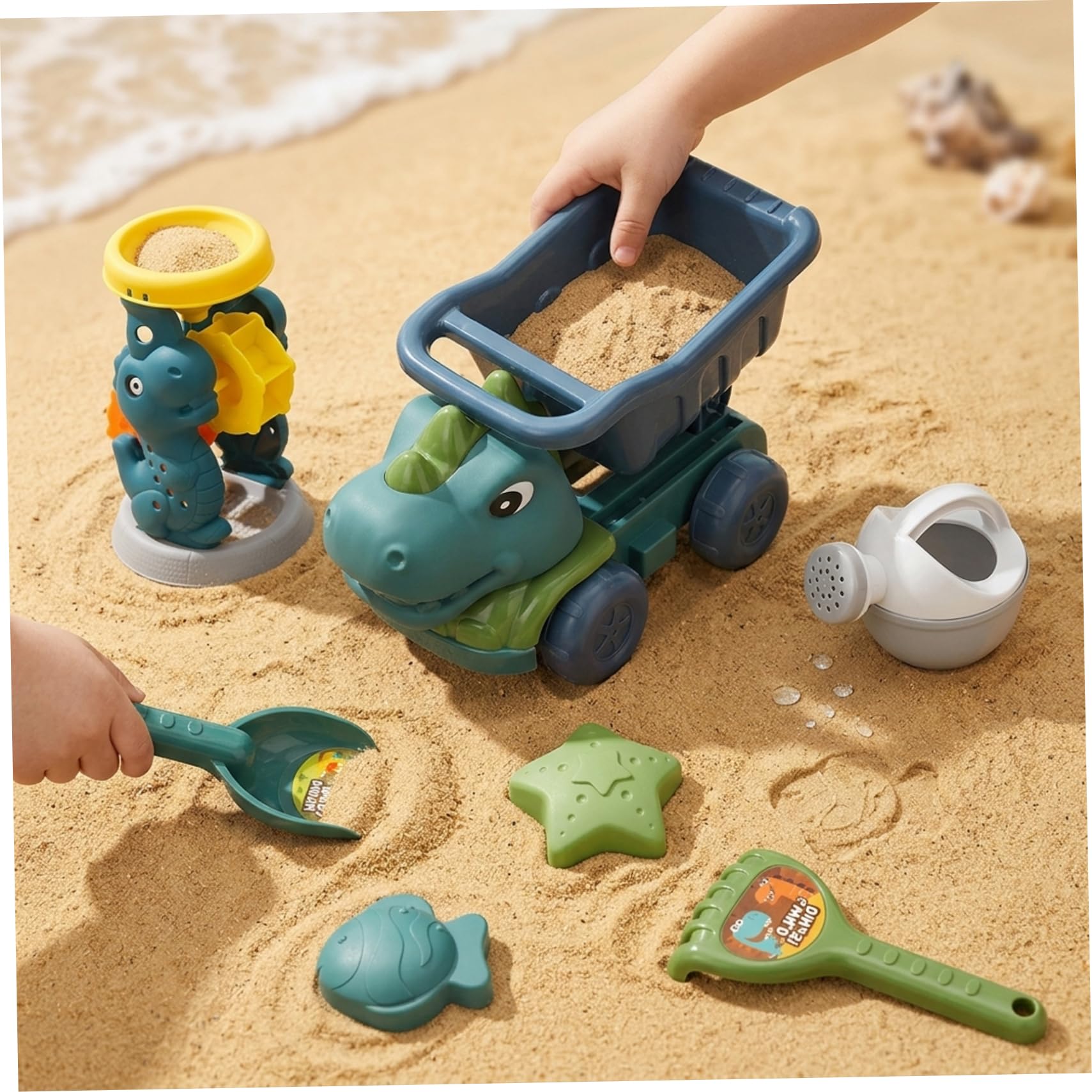 Dinosaurier-Sandspielzeug, Dinosaurier-Strandspielzeug-Set, 7-teiliges Sandspielzeug mit LKW, Sanduhr, Schaufeln und Formen für Kinder zum Spielen im Freien