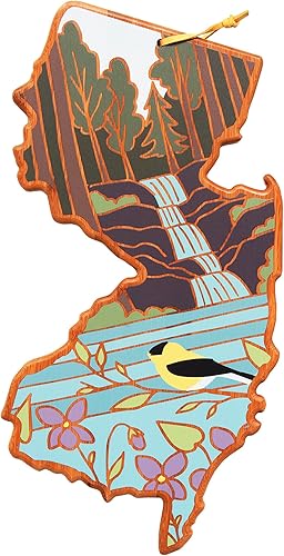 Vista 320 de Totally Bamboo Tabla de cortar con forma del estado de Nebraska y bandeja para servir charcutería con ilustraciones de Summer Stokes, incluye