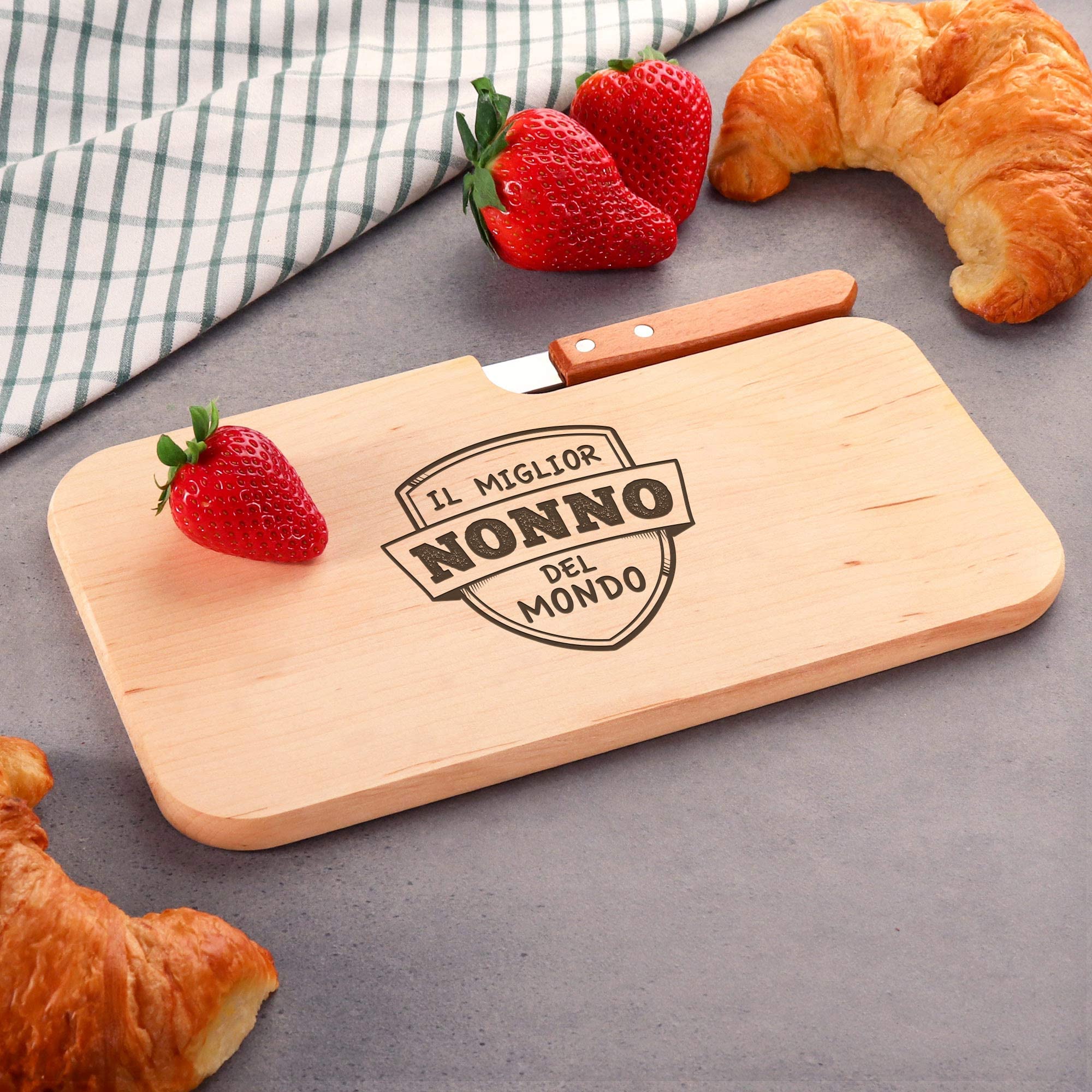 Tagliere In Legno Inciso Per Nonno, Con Scritta 'Le Ricette Del Papi Sono Le Più Gustose', 20x30x1.5 Cm, Regalo Originale