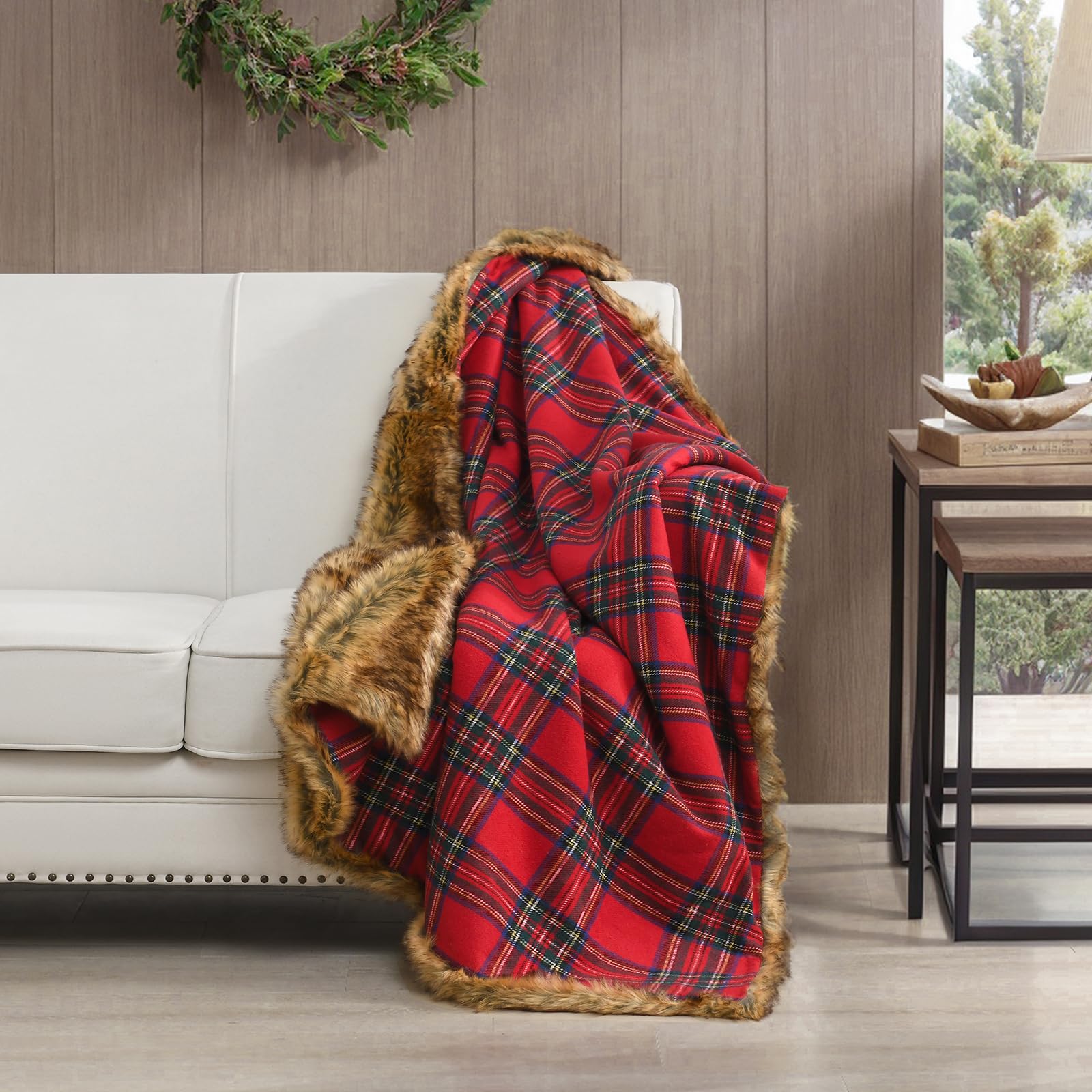 HORIMOTE HOME Faux Fur Throw Blanket | Christmas Red Plaid Fluffy Fur Blanket–Ultra-Soft & Luxurious Cosy Throws for Sofas, Couch & Bed Decor (150x200cm)