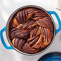 Vista 6 de Yaxa Basics Olla de horno holandés de hierro fundido con tapa, esmaltada, redonda, doble asa, resistente, pequeña, 4.3 cuartos de galón, azul