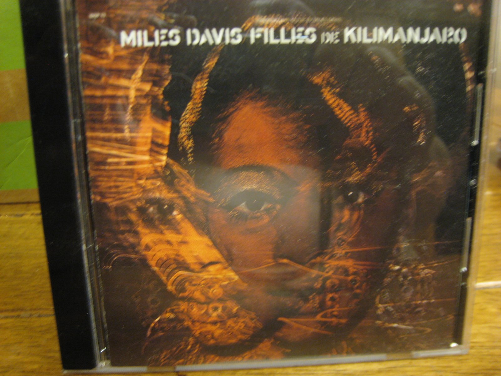 洋楽 Miles Davis FILLES DE KILIMANJARO DAVIS,MILES - Filles de Kilimanjaro - Amazon.com Music