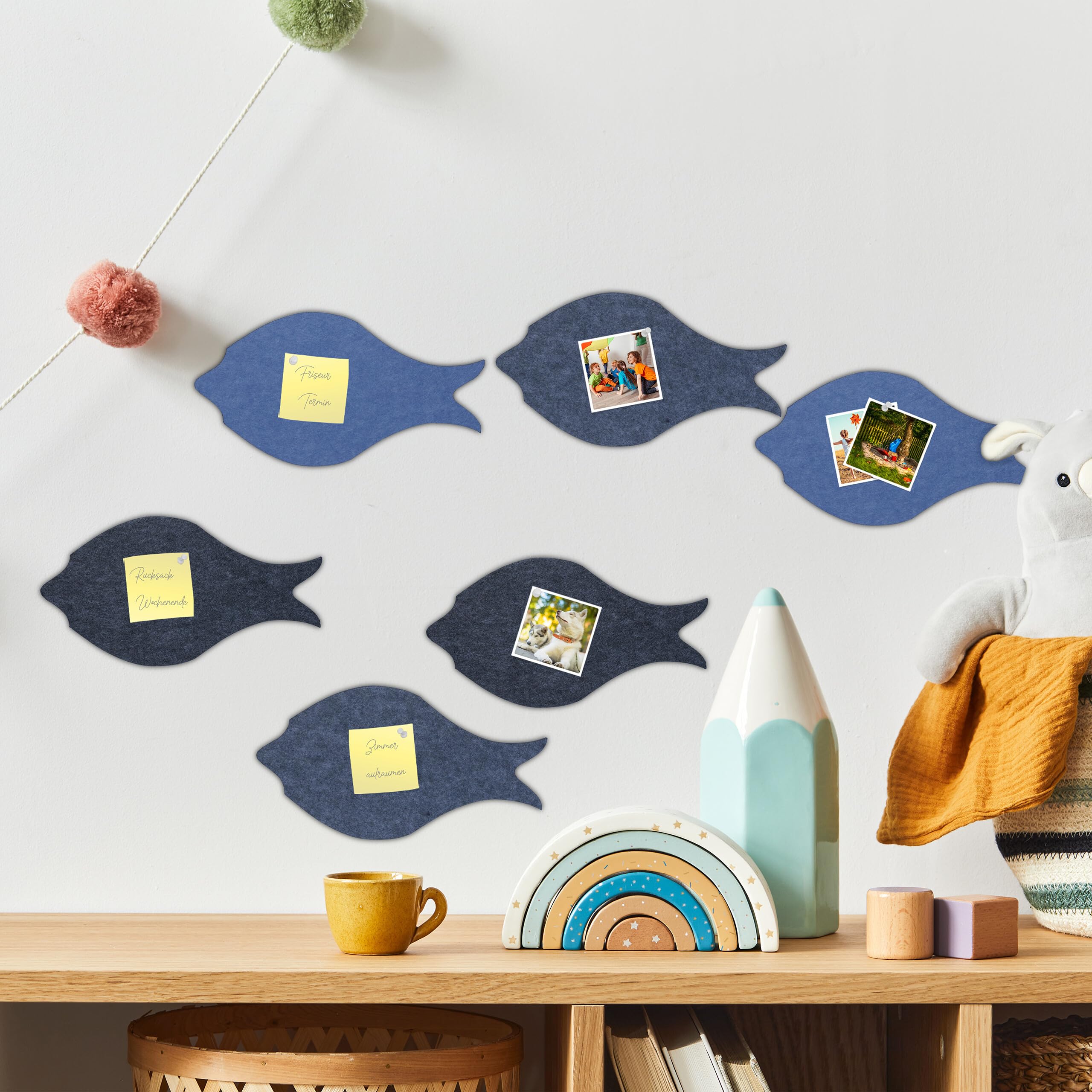 Relaxdays Bacheca da Parete, Set 12 Pannelli in Feltro a Forma di Pesce, Puntine incl., HLP: 16 x 30 x 0,9 cm, Colorato