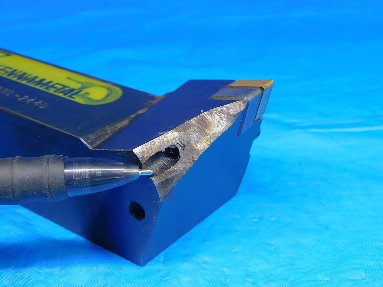 KENNAMETAL MDQNL-244D Turning Tool Holder 1 1/2 Shank DN-43 NK7 6 1/8 OAL - AR8997AZ2