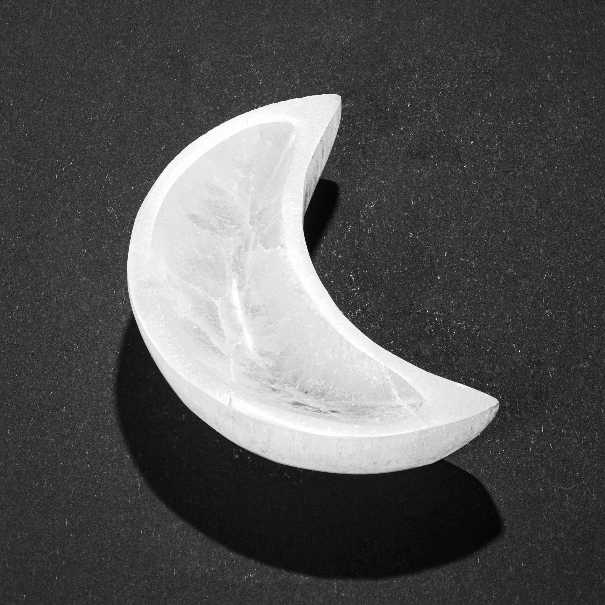 NKlaus Cuenco de selenita con media luna, 10,5 x 4,5 cm, limpieza energética y carga para piedras curativas, joyas y cristales, decoración espiritual y piedra protectora