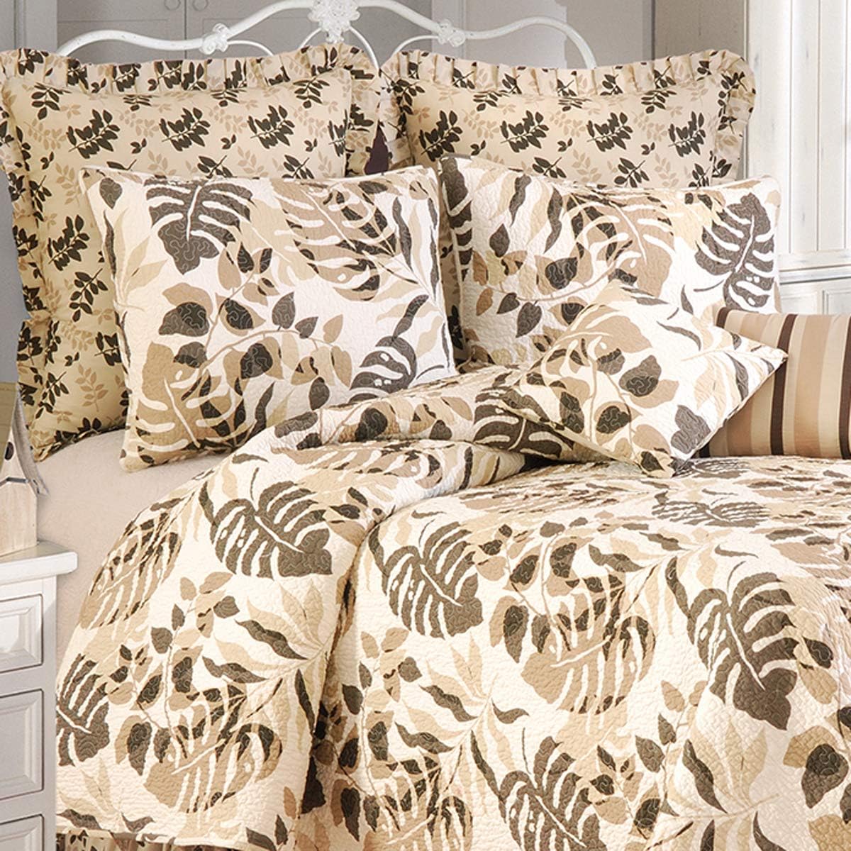 C&F Home Silhouette Full/Queen 3 Piece Quilt Set Summer Beach Ocean Coastal Reversible Machine Washable Lightweight Bedspread Coverlet Full/Queen 3 Piece Set Green