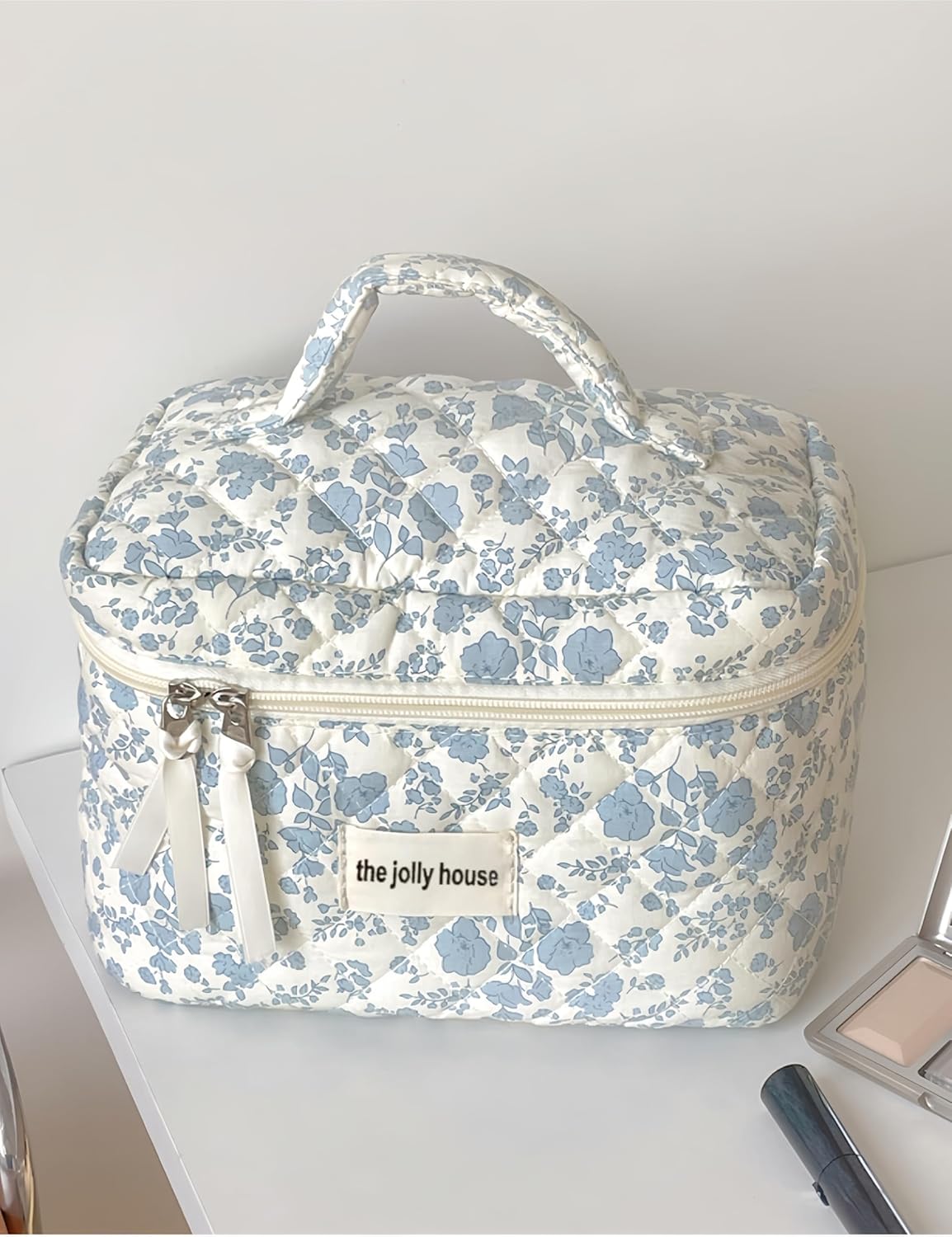 1 Pack Large Makeup Bag, Cute Cosmetic Bag Floral Coquette Aesthetic Toiletry Bag, Organizer Make Up Bag for Women Girls/Travel - Image 7