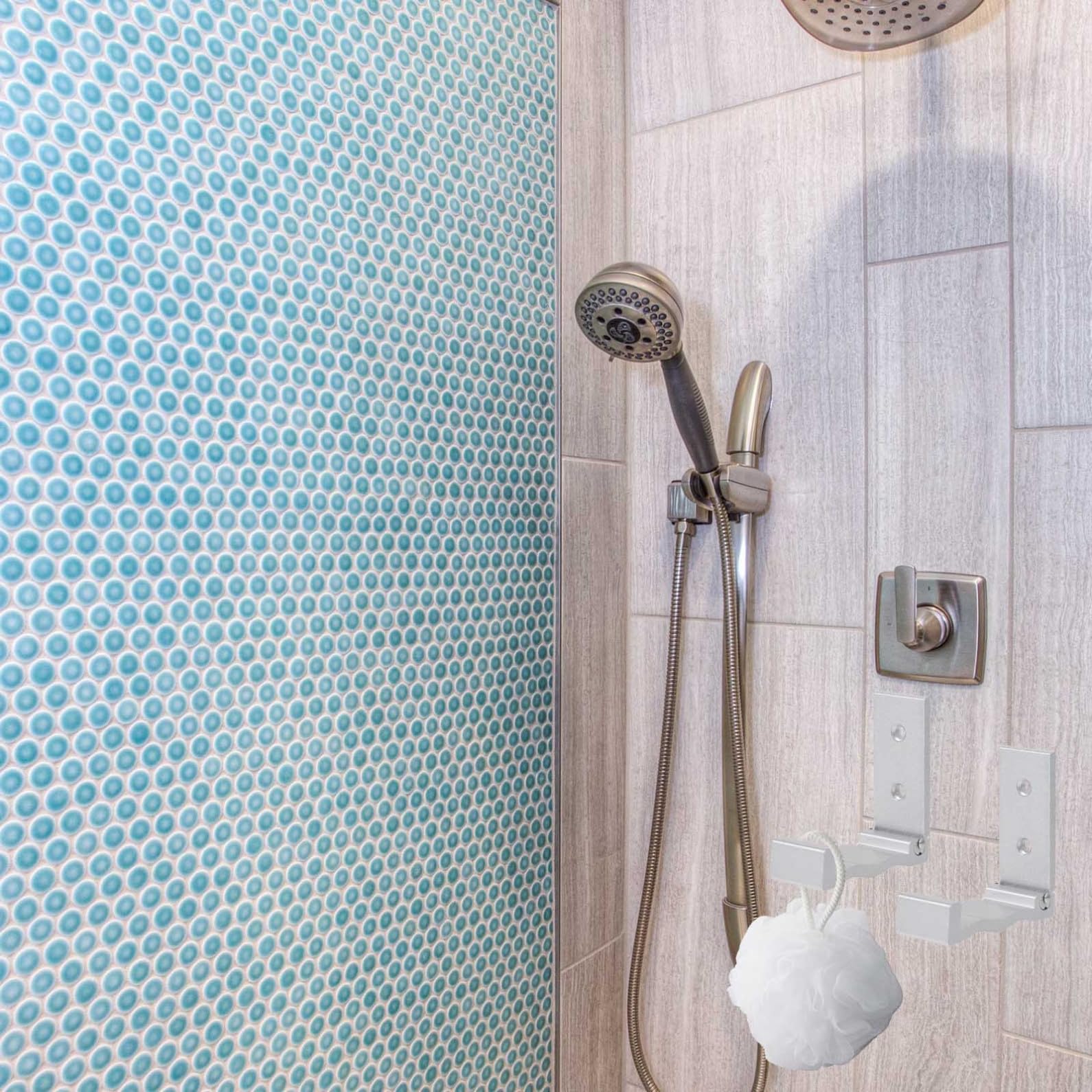 Ganchos De Pared Plegables De Aluminio Espacial, 6 Piezas (5 Plateados 1 Pegamento Sin Clavos), Resistentes Al Agua y Corrosión, Para Baño, Cocina y Dormitorio, Organizador Multiusos
