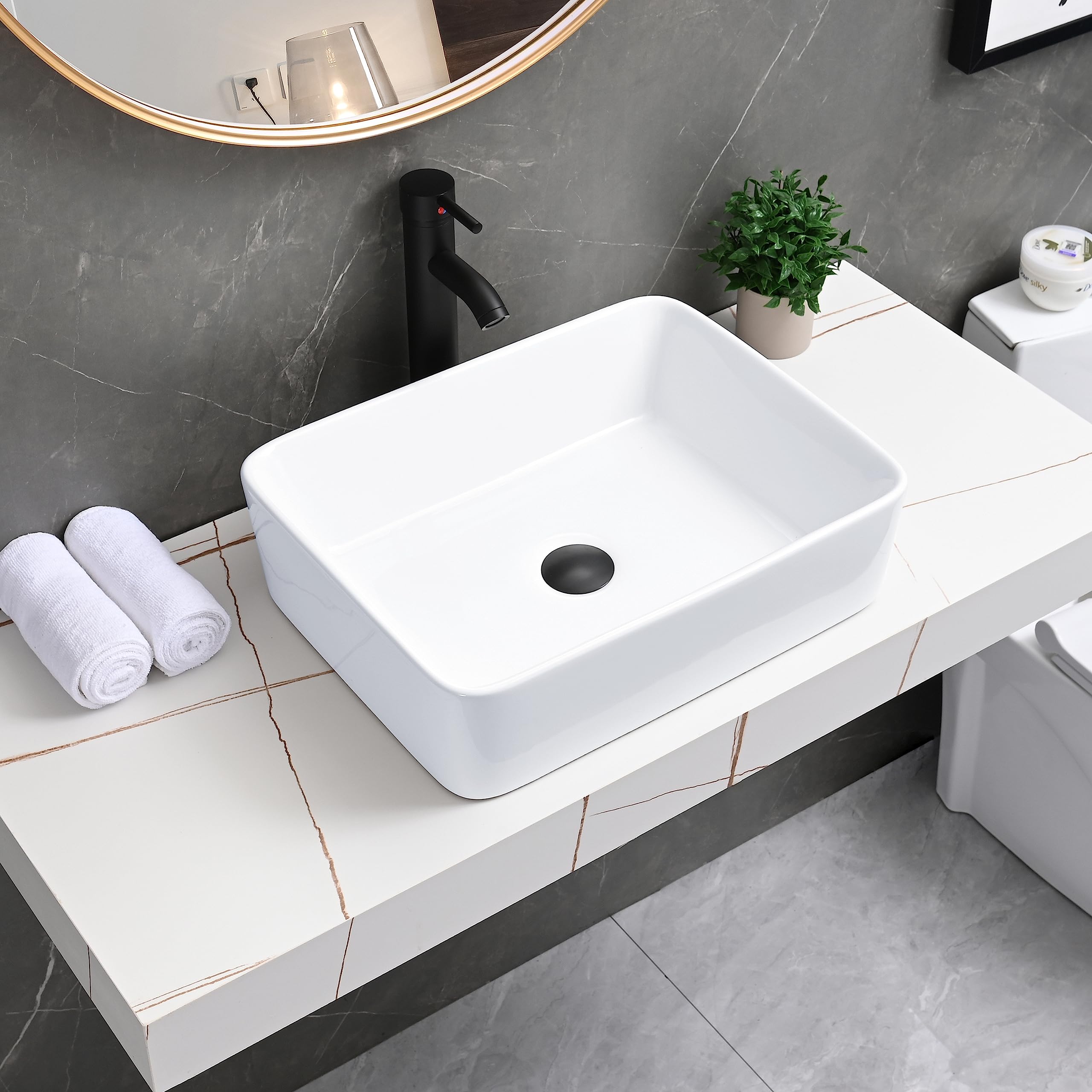 Crux (14807) 4 Slice Toaster Black Stainless Steels for sale Katy, TX Nellis Auction