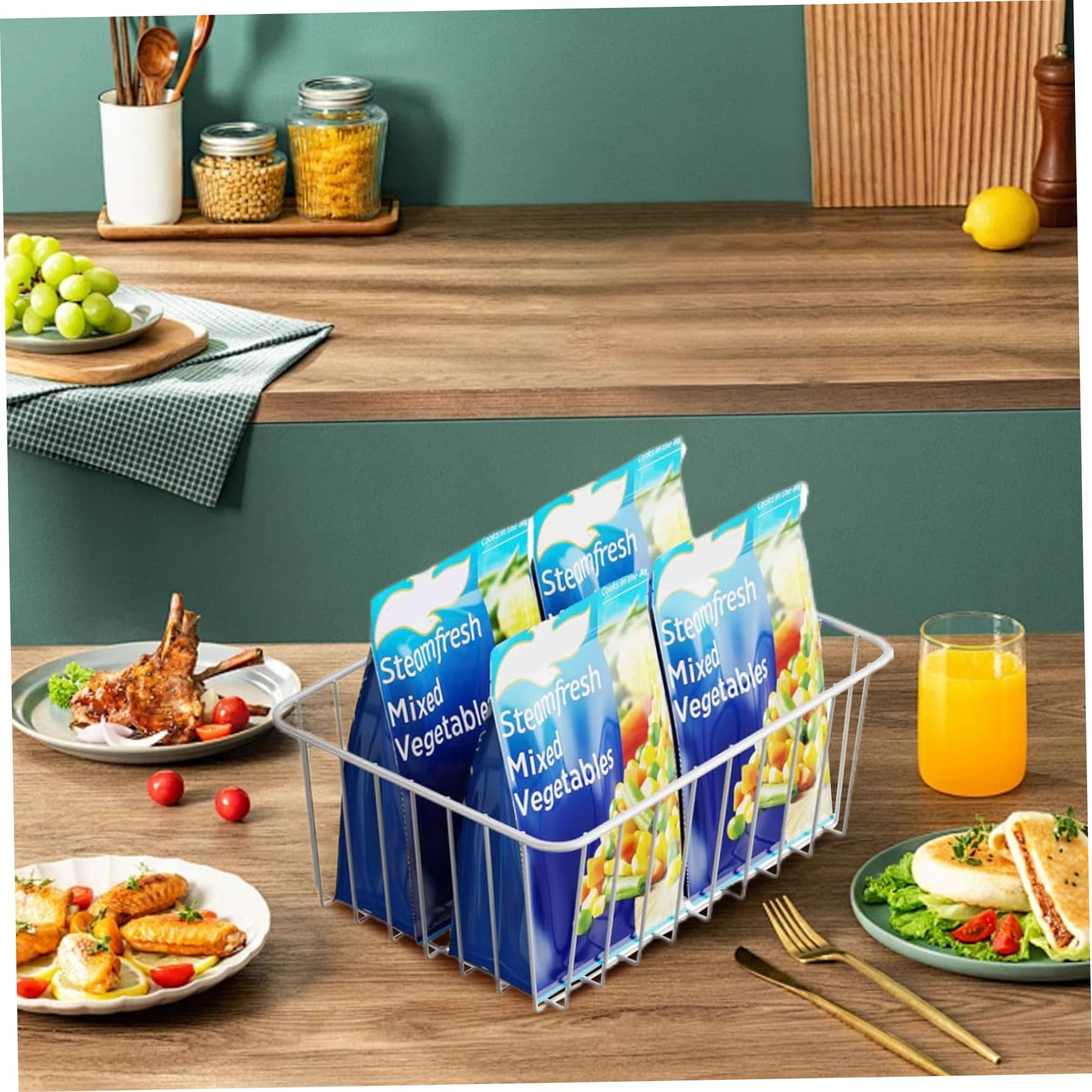 Vriezer Organizer Bakken, 4 Pack 15,4 X 9,6 X 7,9 Metaaldraad Vriezer Mand Organizer, Stapelbaar Diepvrieskist Opbergrek met Handvat voor Keuken, Bijkeuken, Kast, Kasten (BLACK Vriezer Organizer Bakken, 4 Pack 15,4 X 9,6 X 7,9 Metaaldraad Vriezer Mand Organizer, Stapelbaar Diepvrieskist Opbergrek met Handvat voor Keuken, Bijkeuken, Kast, Kasten (BLACK