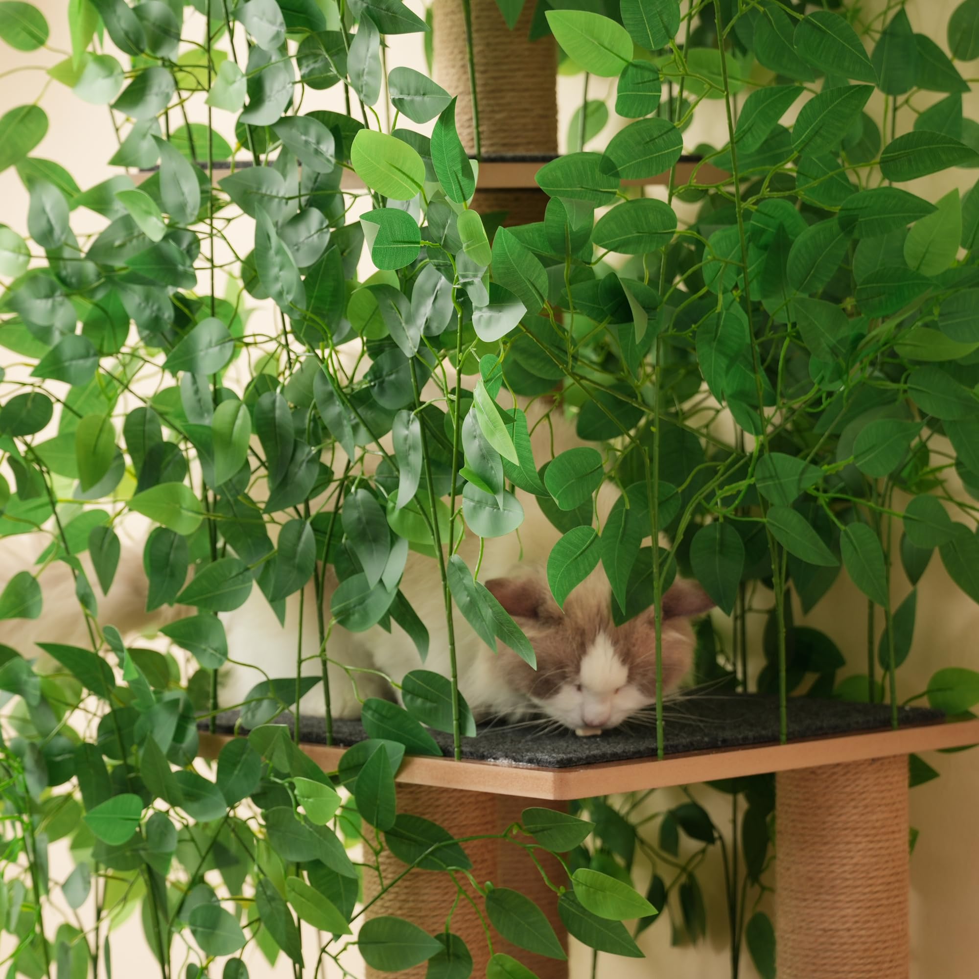 Árbol rascador de 190 cm de alto con 4 plataformas y agujeros para gatos. Material seguro para mascotas, hojas extraíbles, impermeable y resistente a la humedad, adecuado para gatos (verde)