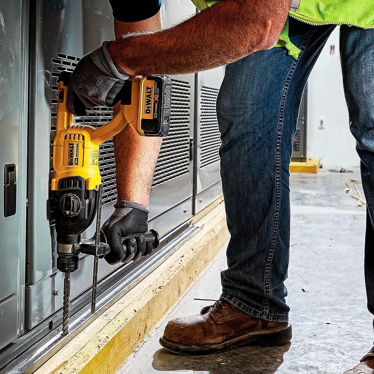 DEWALT 20V Cordless Rotary Hammer - Bare Tool -6 DEWALT 20V Cordless Rotary Hammer - Bare Tool -6