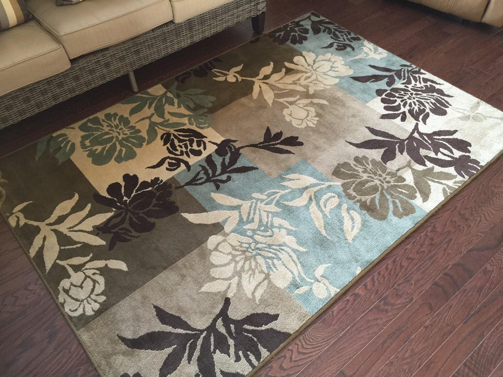 Furnshmyplace Geometric Floral Boxes 5x8-Feet Polypropylene Rug