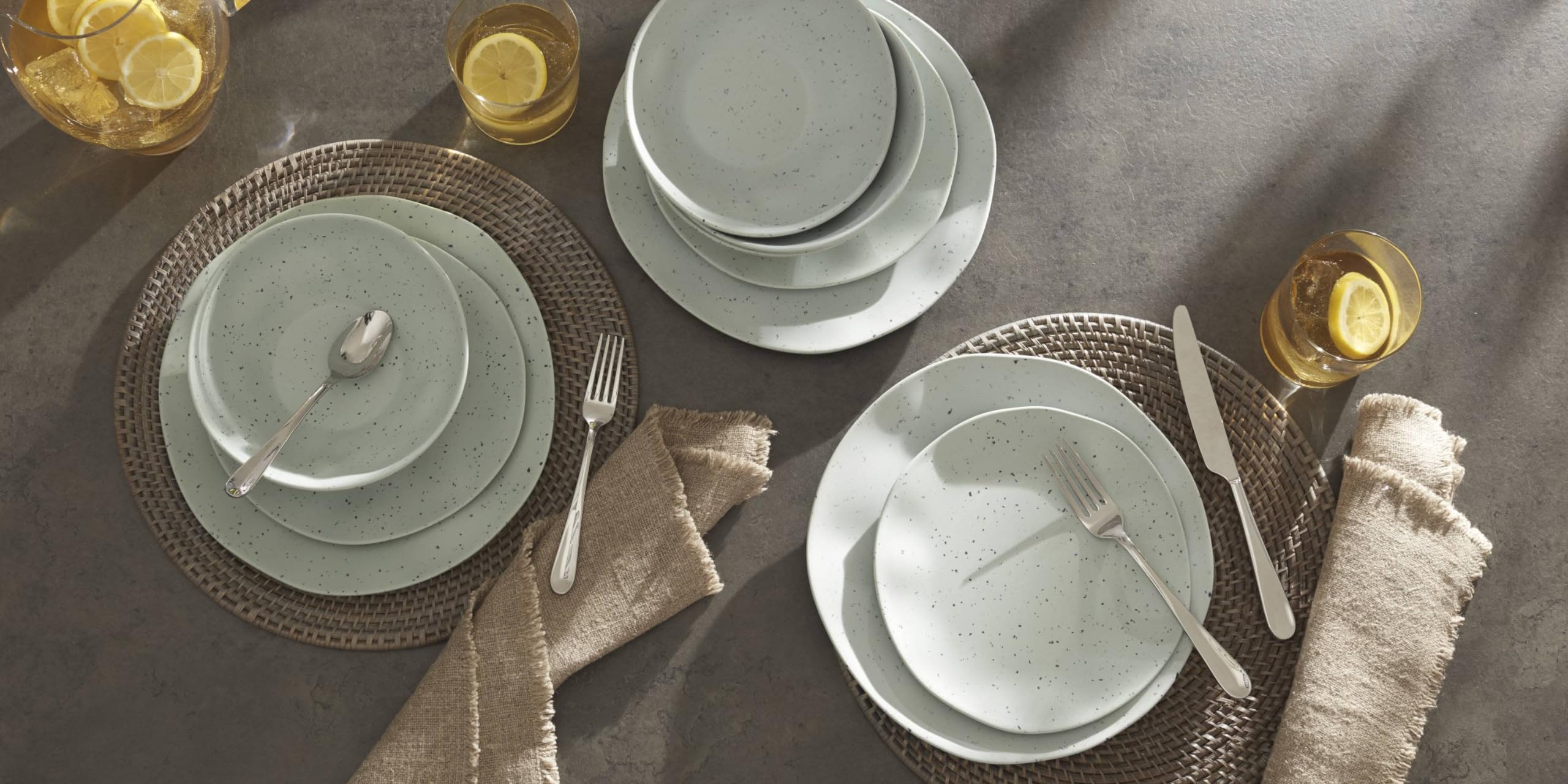 Oneida 895952 Terrazzo Melamine Mint 12-częściowy zestaw zastawy stołowej, lekki materiał melaminy