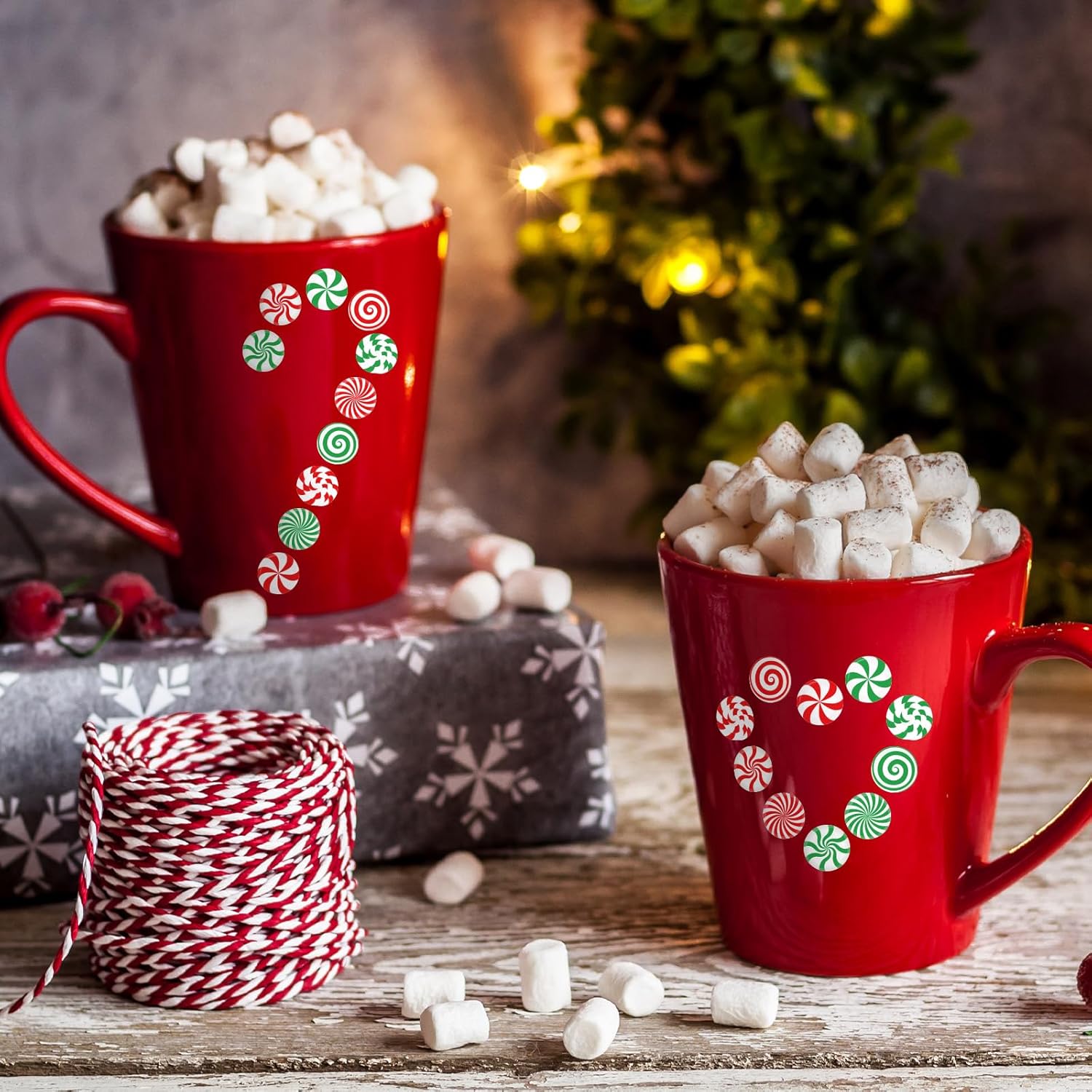 Whaline 1000Pcs Christmas Candy Stickers Mini Red Green Xmas Paper Labels Self-Adhesive Peppermint Decals for Craft Scrapbook Envelope Card, 10 Sheets - Image 5