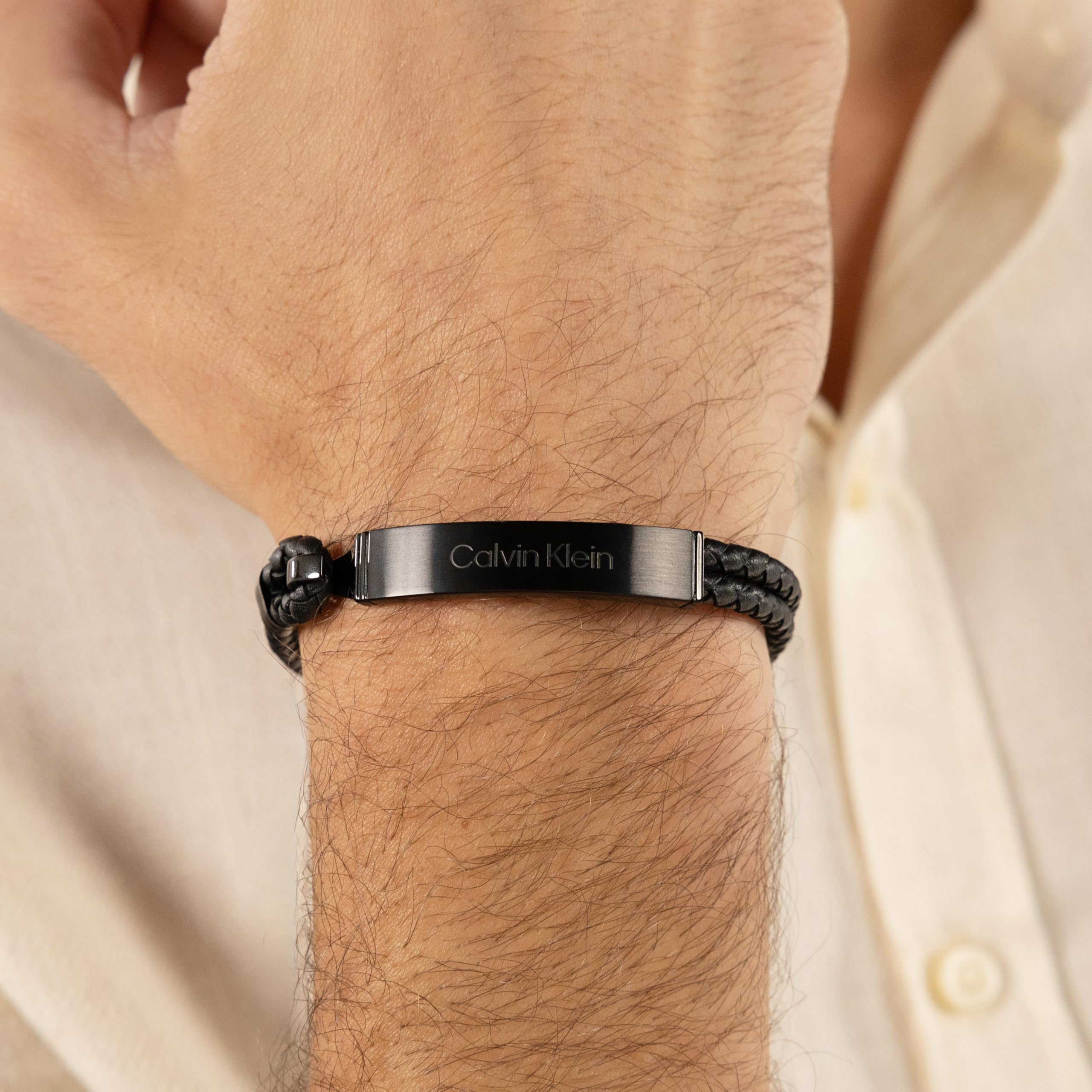 Calvin Klein Geflochtenes Lederarmband für Herren Kollektion CK ICONIC FOR HIM - Erhältlich in Braun oder Schwarz