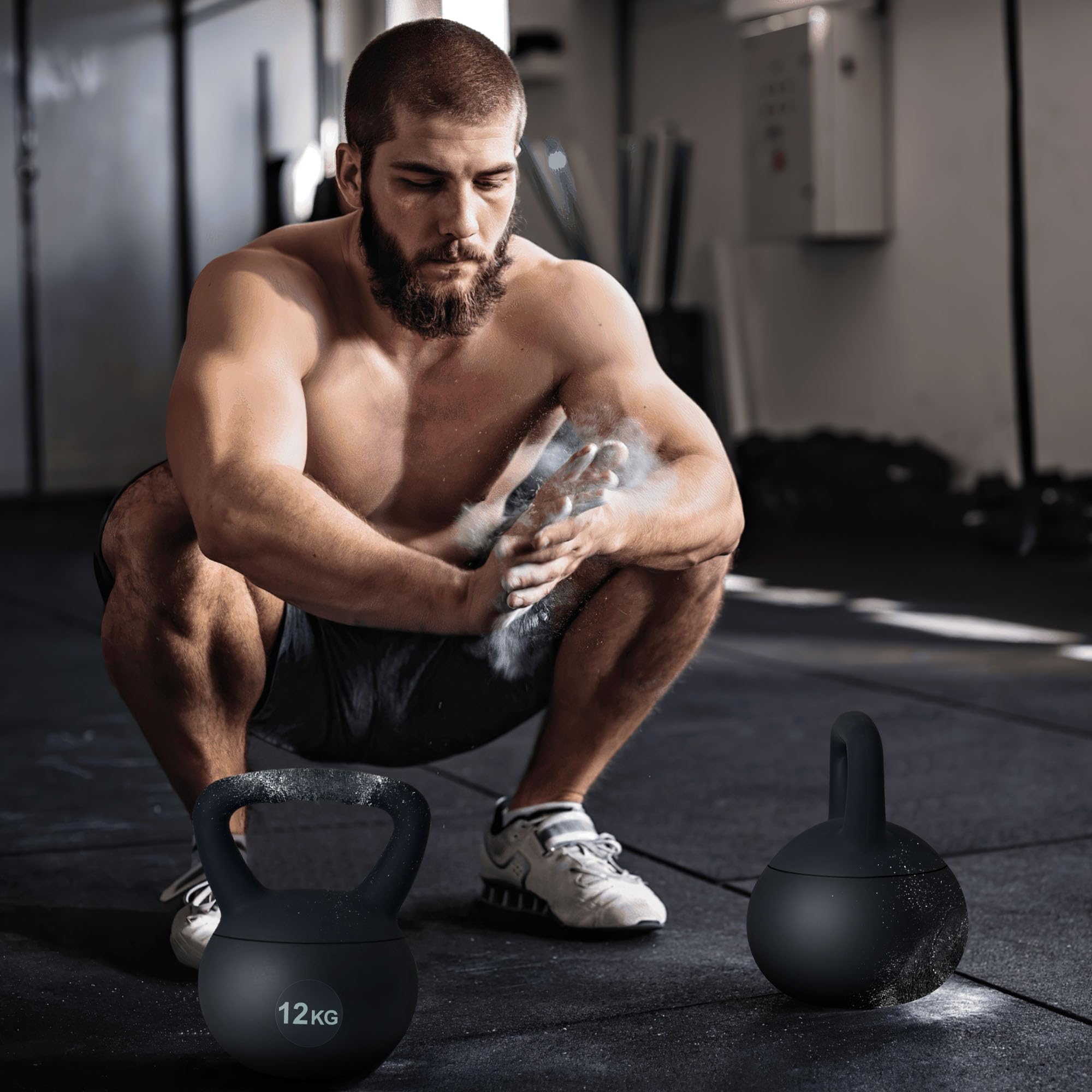 Leiser Weicher Kettlebell 8kg für Wohnungen, PVC Kettlebell mit Eisensandfüllung & breitem rutschfesten Griff, Bodenschonend sicher für Heimfitness Anfänger Frauen Männer