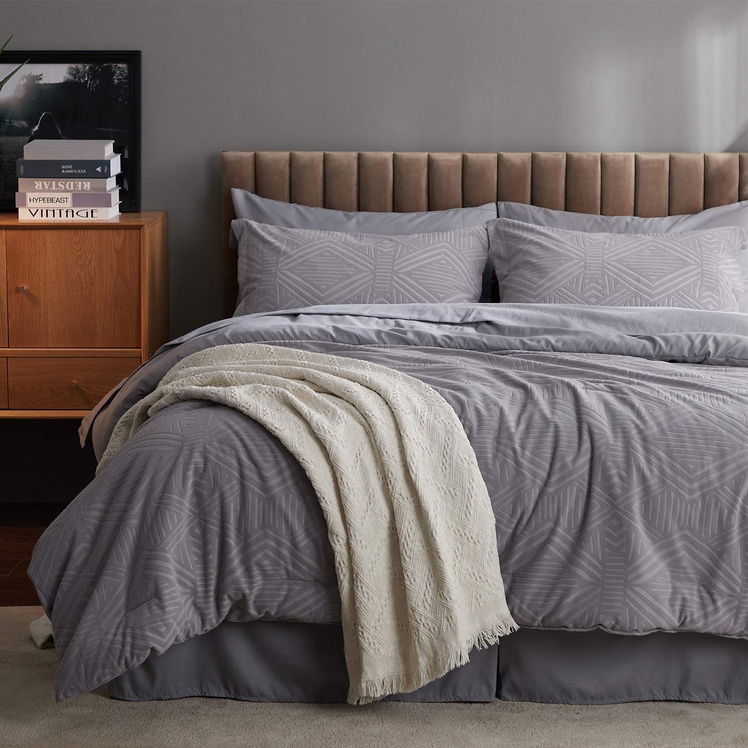 TOP оƒƒERS Bedsure Bedding Sets King Size - 8 Piece Bed in a Bag Jacquard Comforter Set with Sheets, All Season Reversible Grey Bed Set with Comforter, Sheet, Pillow Sham and Pillowcase (King, Grey) Blасk Frіdау - 70% оƒƒ Bedsure Bedding Sets King Size - 8 Piece Bed in a Bag Jacquard Comforter Set with Sheets, All Season Reversible Grey Bed Set with Comforter, Sheet, Pillow Sham and Pillowcase (King, Grey)