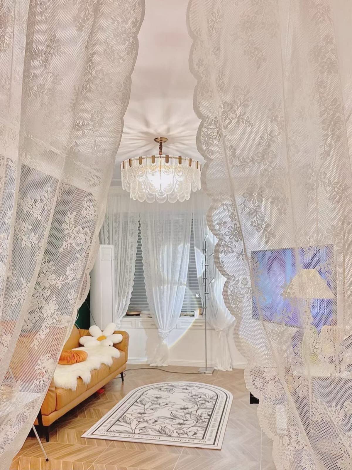 Lot de 2 rideaux de cuisine courts pour petites fenêtres – Voilage blanc transparent avec dentelle florale brodée – Demi-rideaux de fenêtre pour bistrot, café et décoration d'intérieur