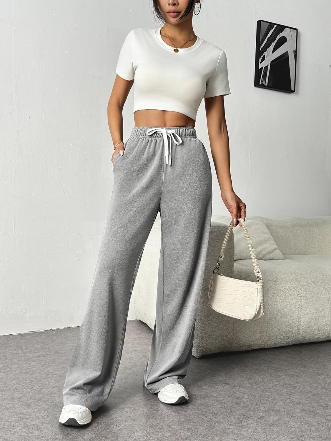 PINSPARK Wide Leg Sweat Pants for Womens High Waisted Baggy Sweatpants Casual Drawstring Workout Pants with Pockets - Image 2